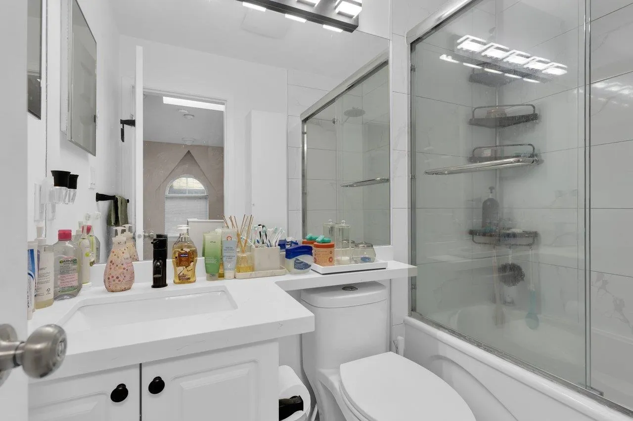 11571 Thorpe Road #9