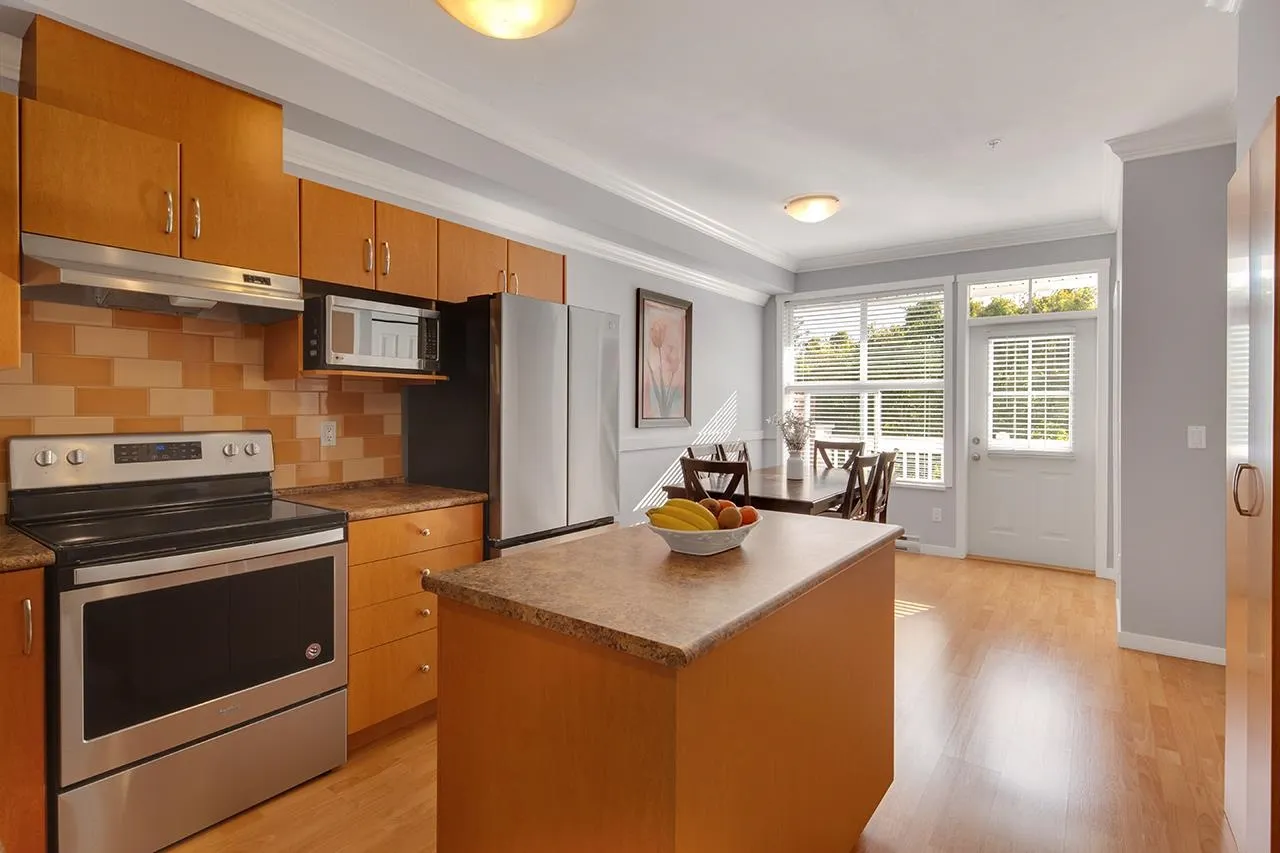 20460 66 Avenue #87