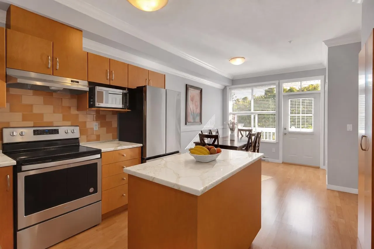 20460 66 Avenue #87