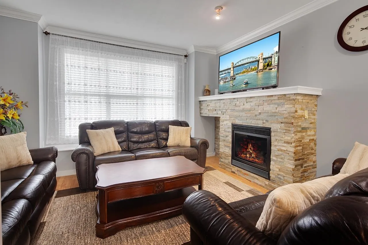 20460 66 Avenue #87
