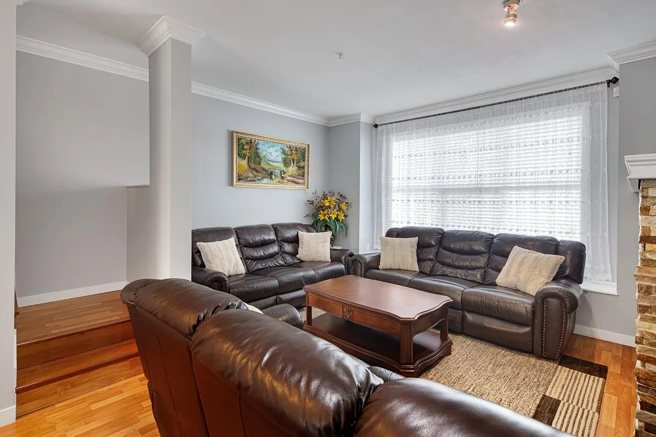20460 66 Avenue #87
