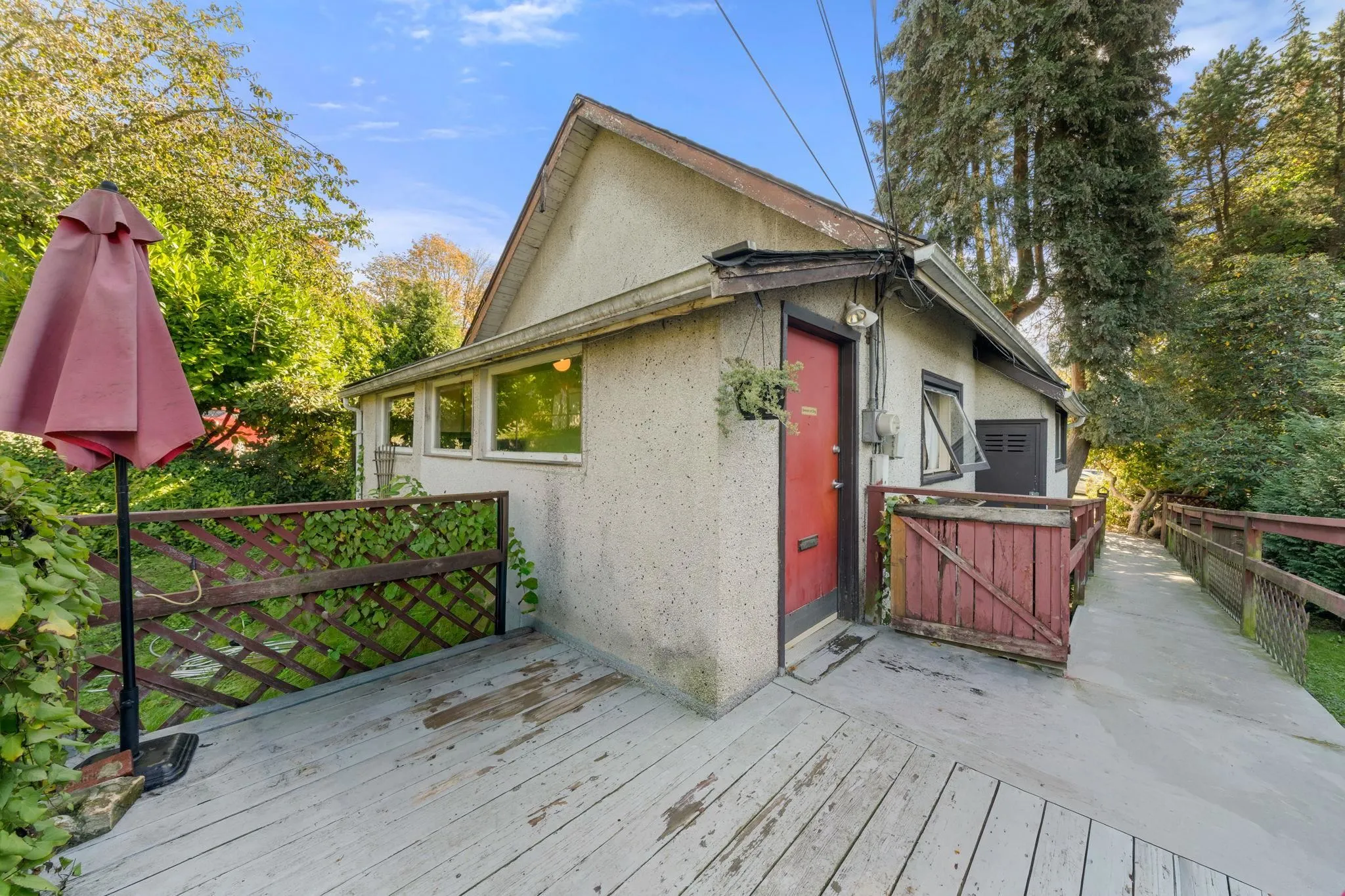 652 W 14th Street