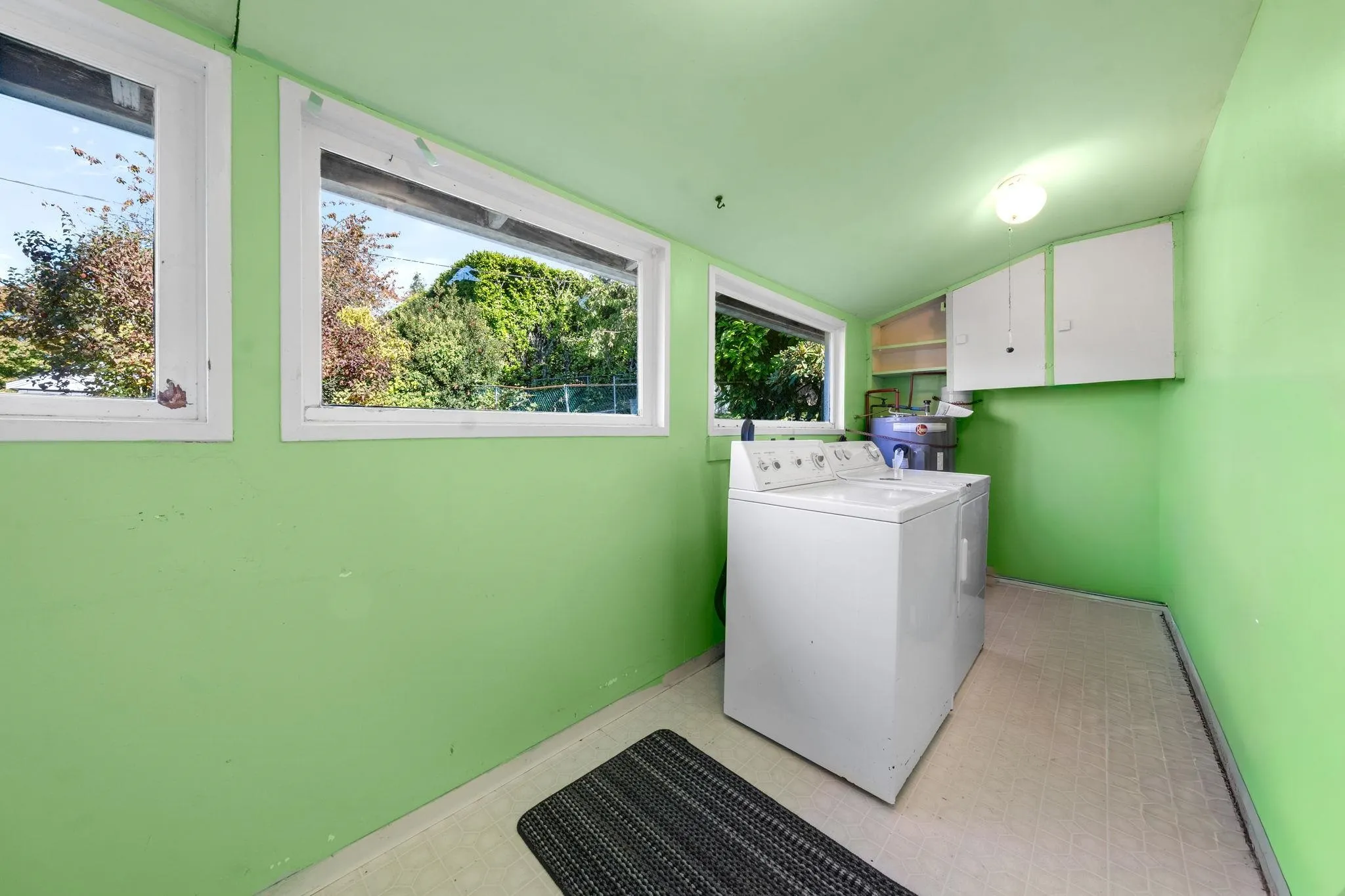 652 W 14th Street
