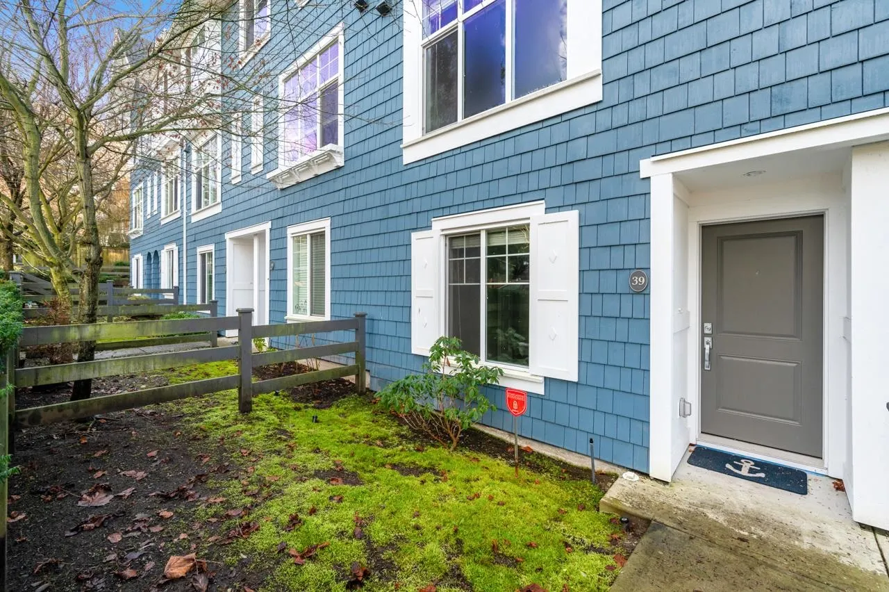 15268 28 Avenue #39