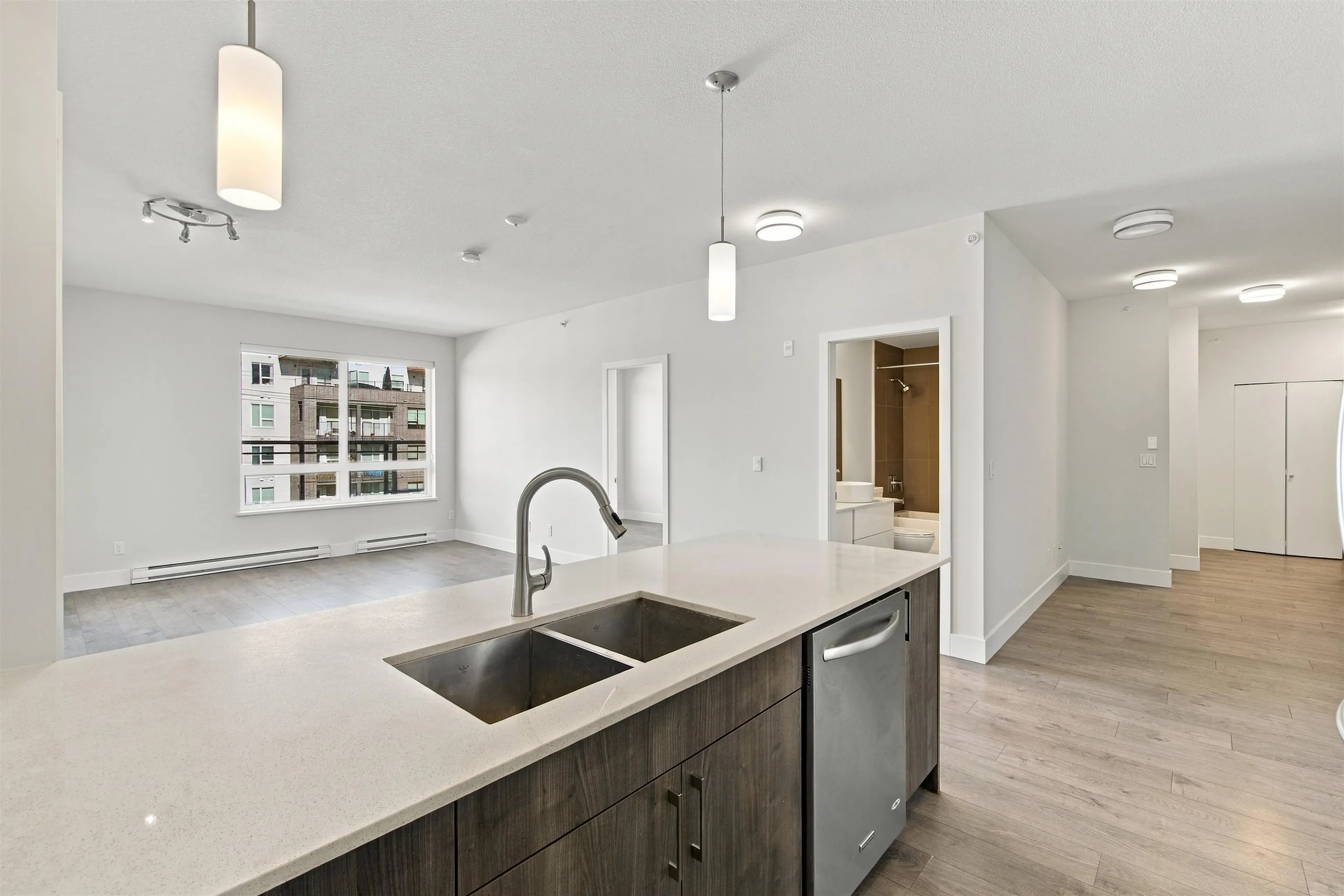 630 Como Lake Avenue #410