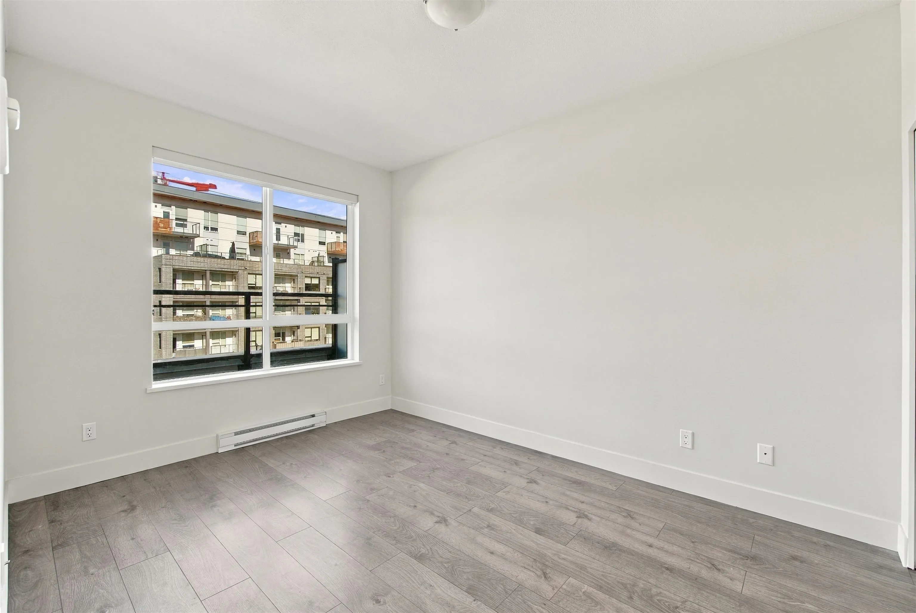 630 Como Lake Avenue #410