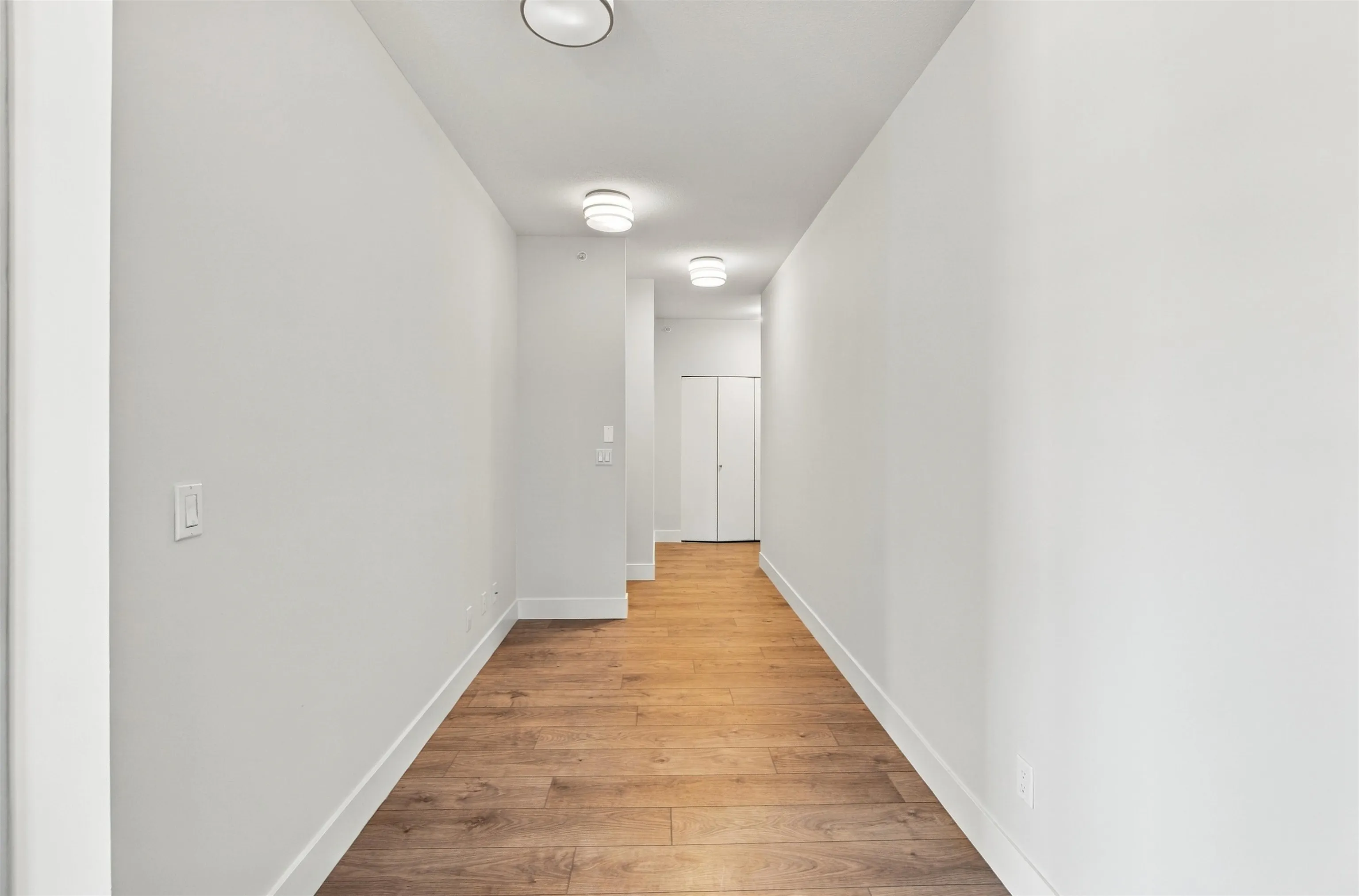 630 Como Lake Avenue #410