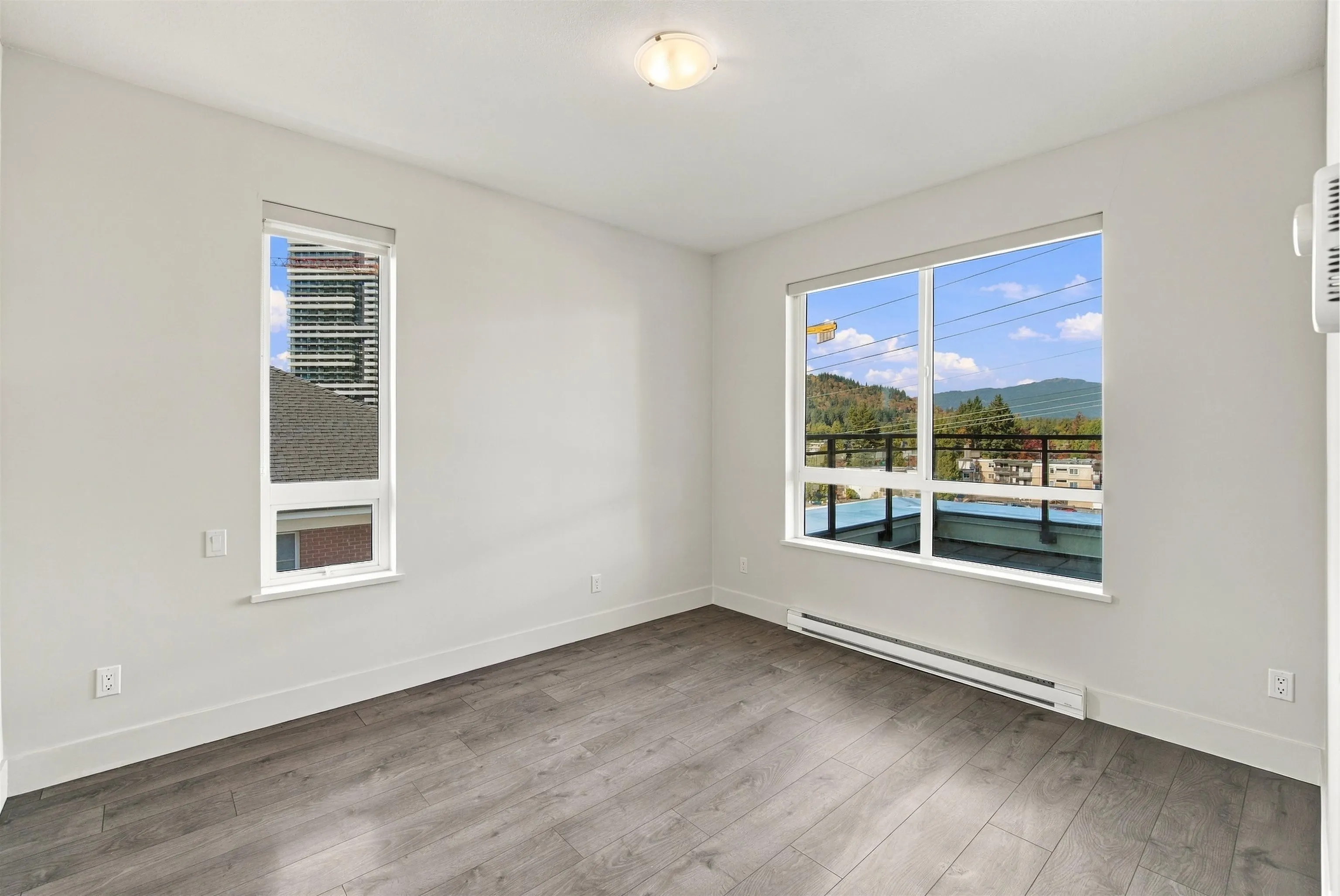 630 Como Lake Avenue #410