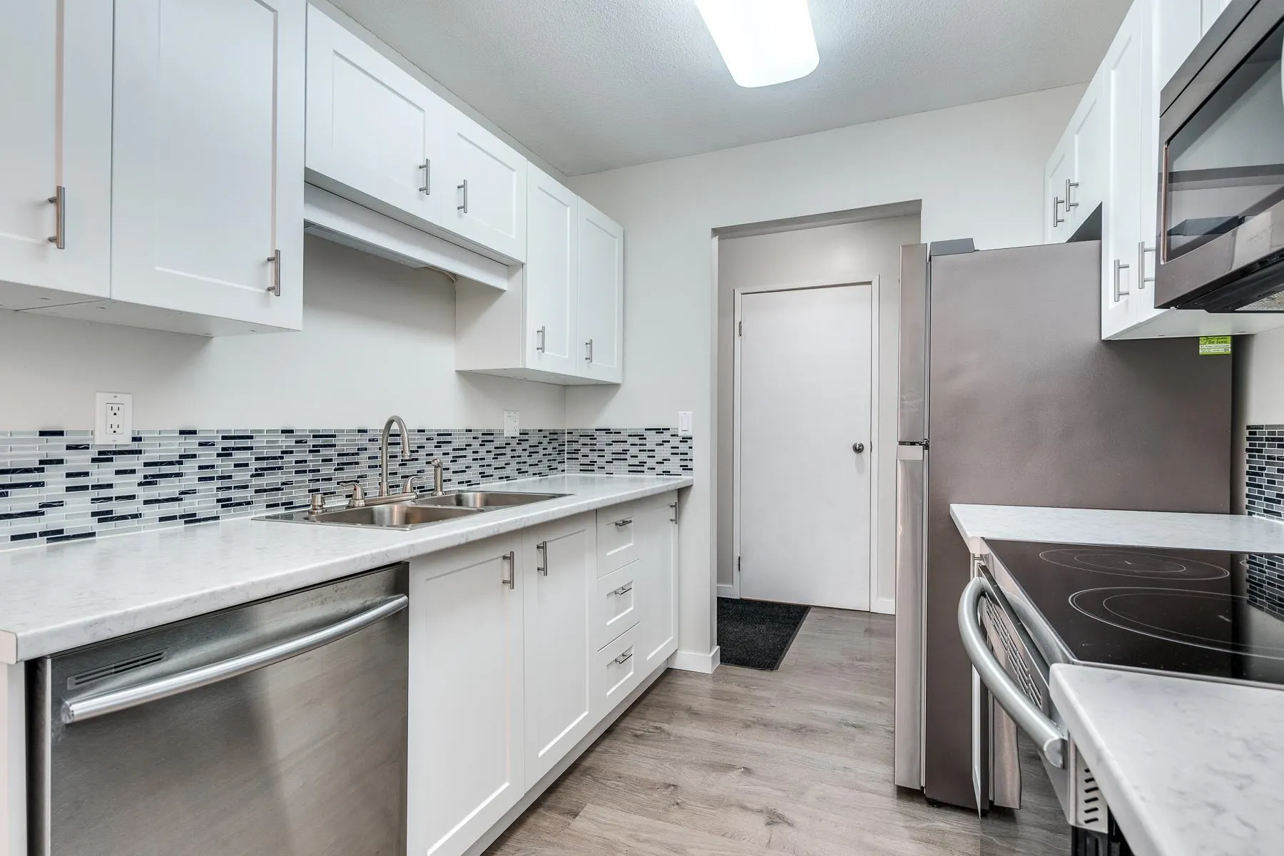 2750 Fuller Street #105