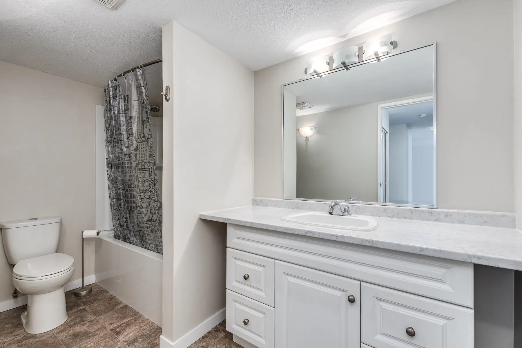 2750 Fuller Street #105