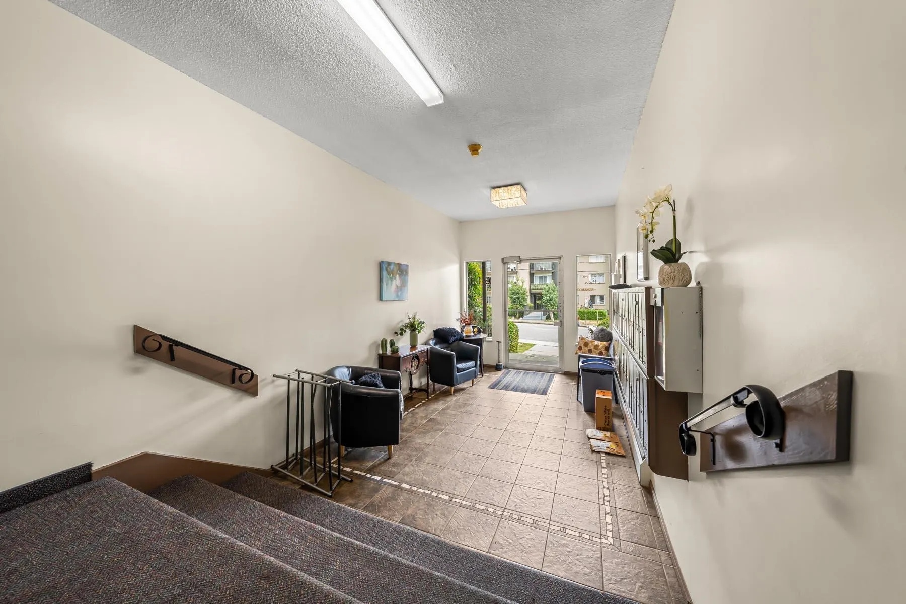 611 Blackford Street #208