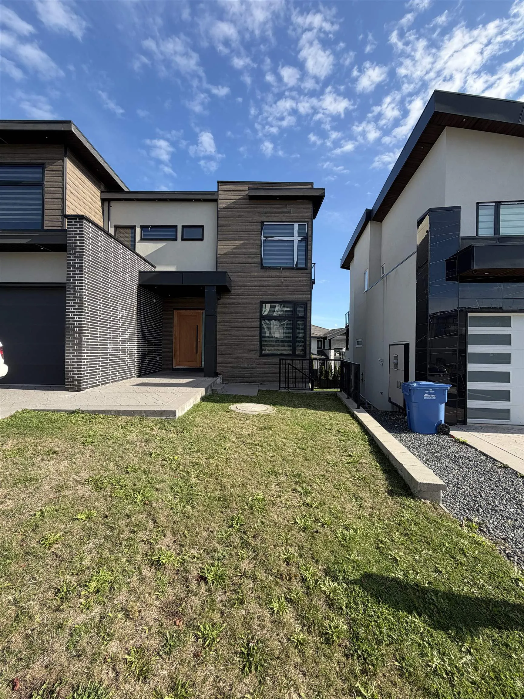 2748 Montana Place