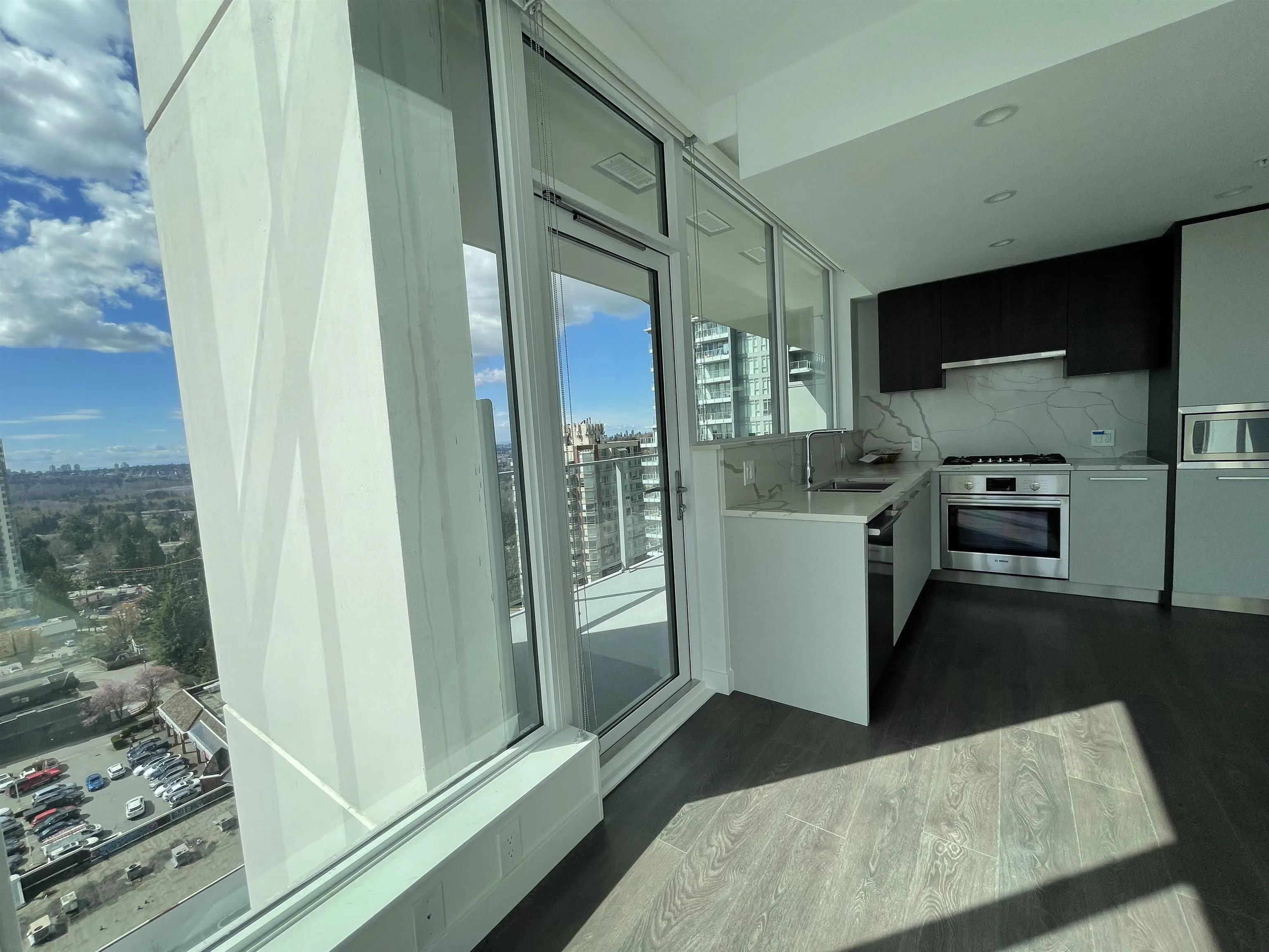 567 Clarke Road #1509