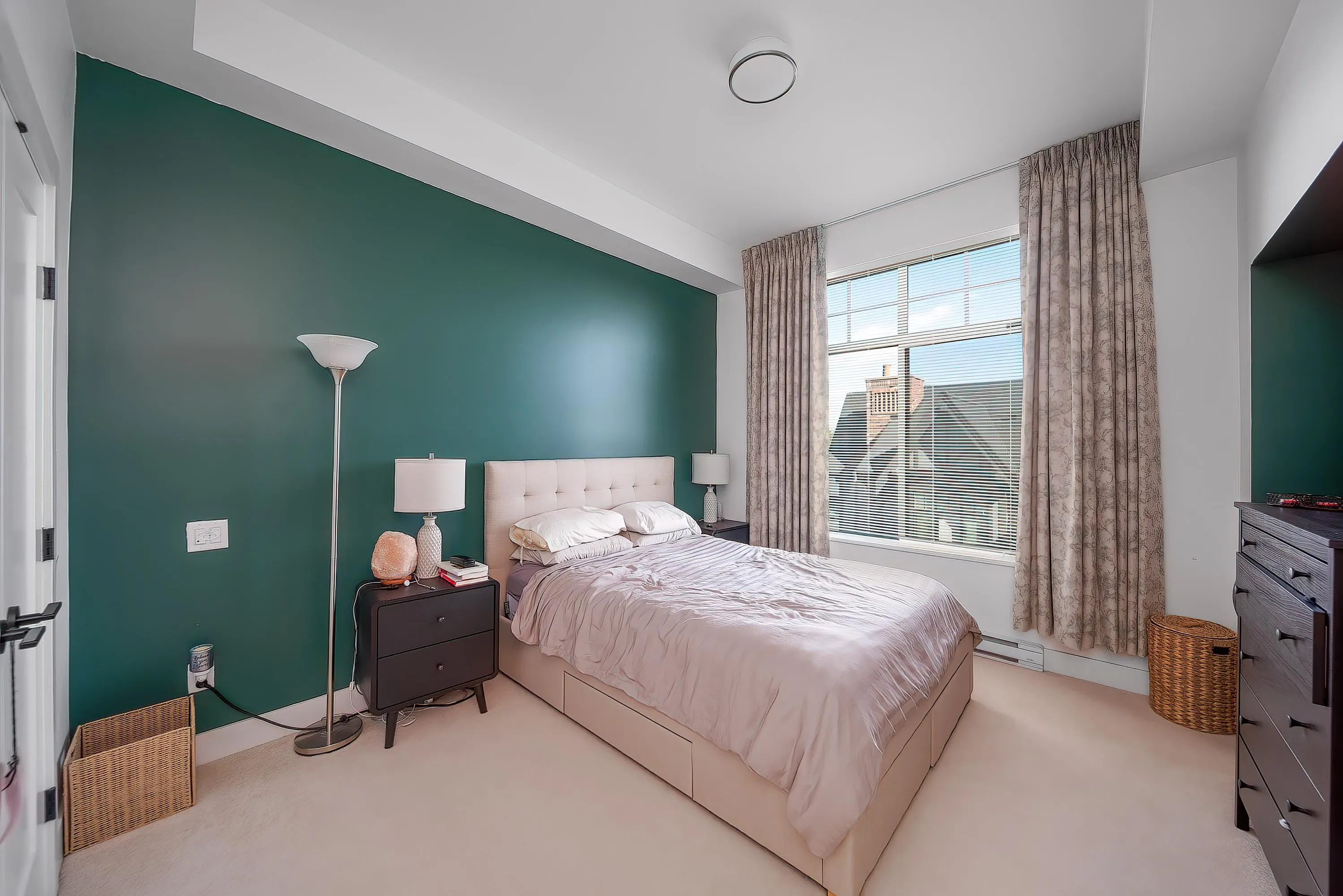 3552 Victoria Drive #59