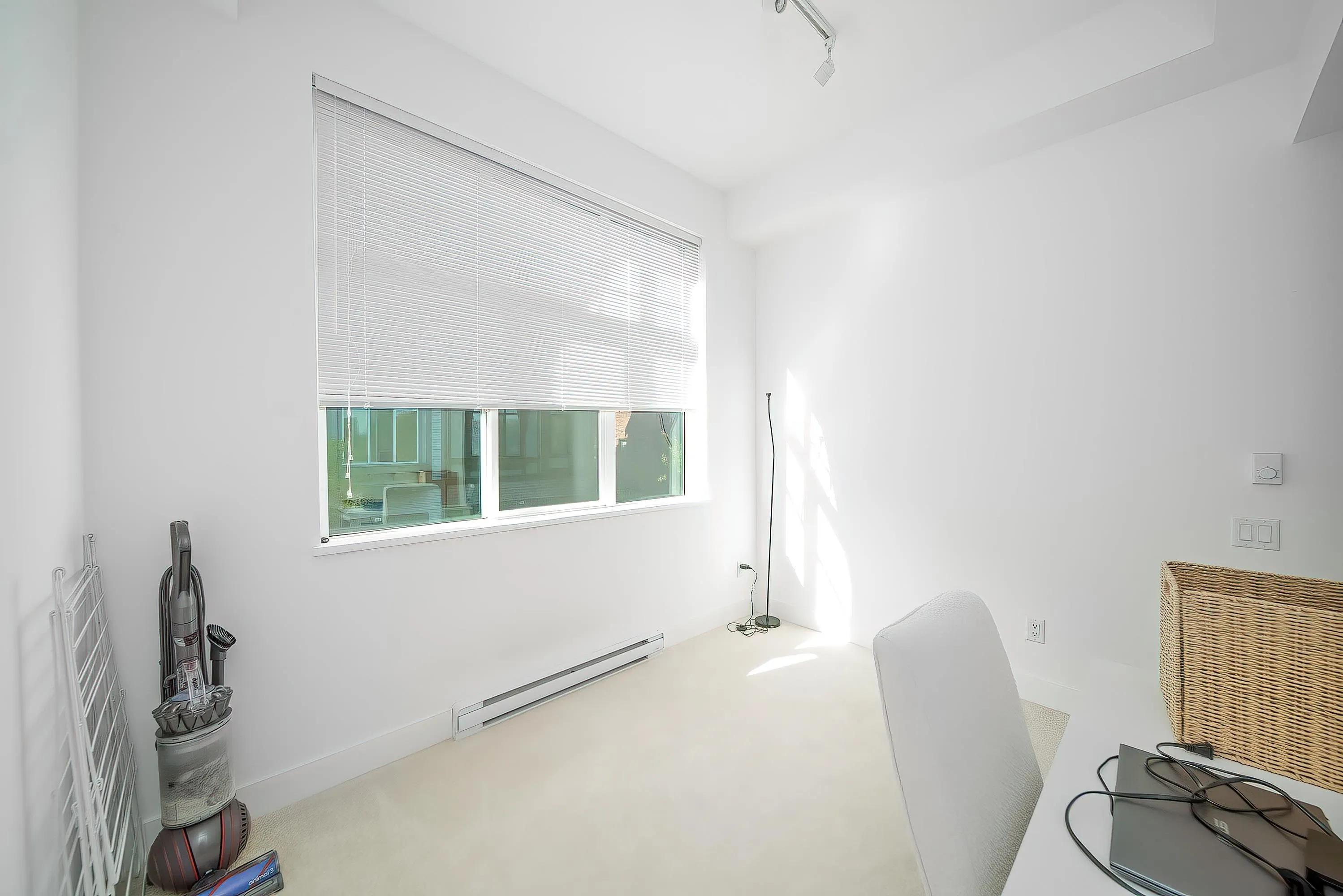 3552 Victoria Drive #59