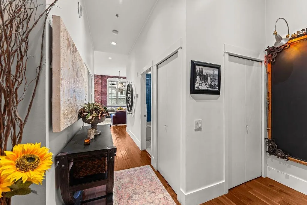 1811 W 16th Avenue #104