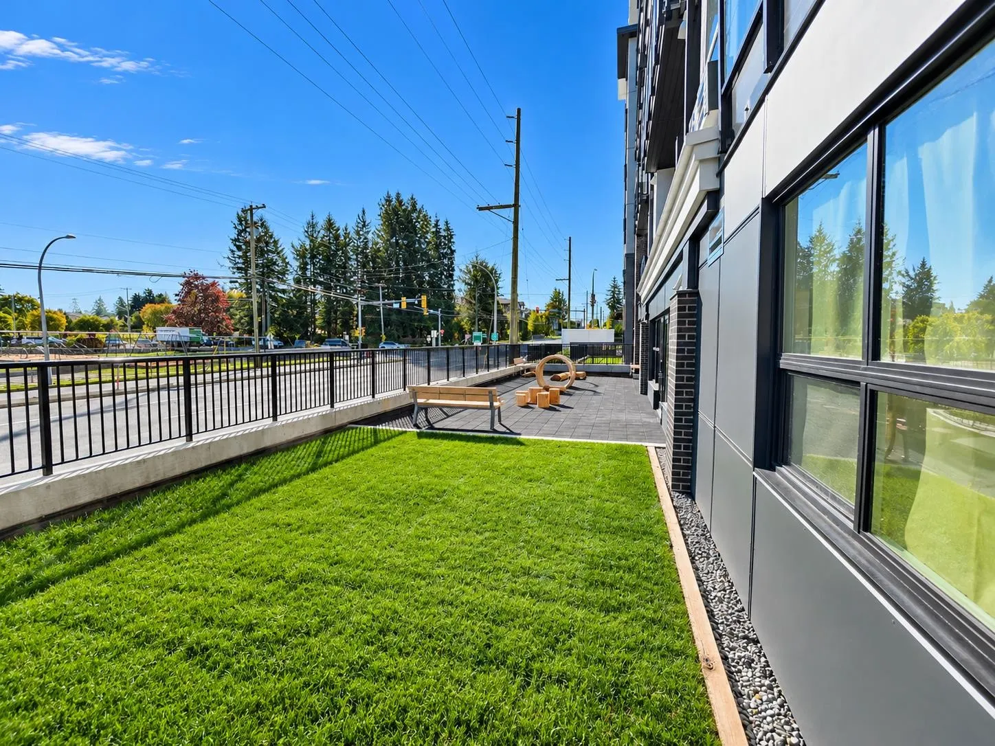 8423 Cedar Street #202