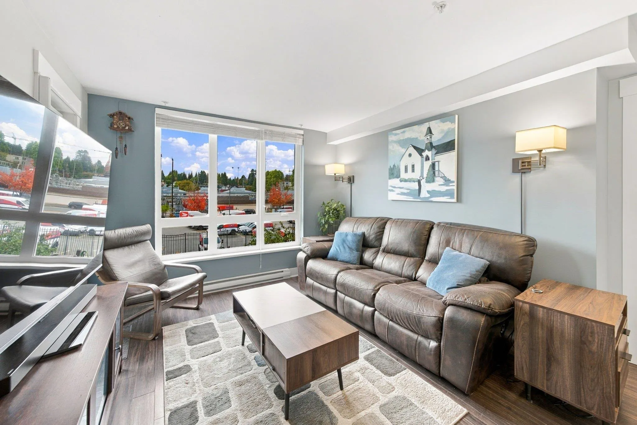 85 Eighth Avenue #208