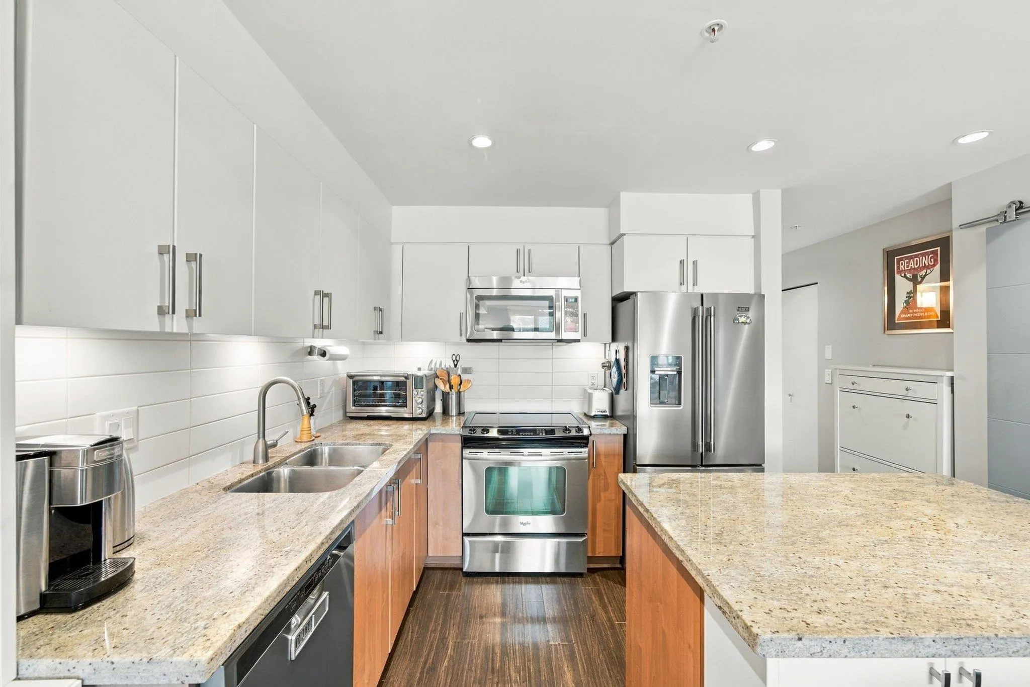 85 Eighth Avenue #208