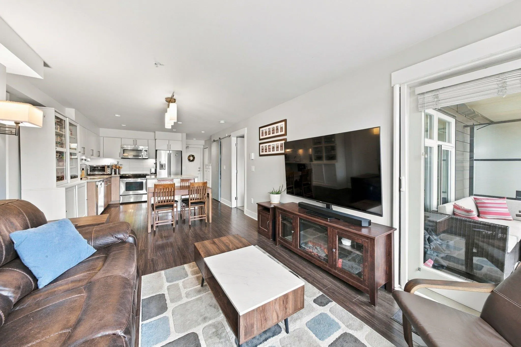 85 Eighth Avenue #208