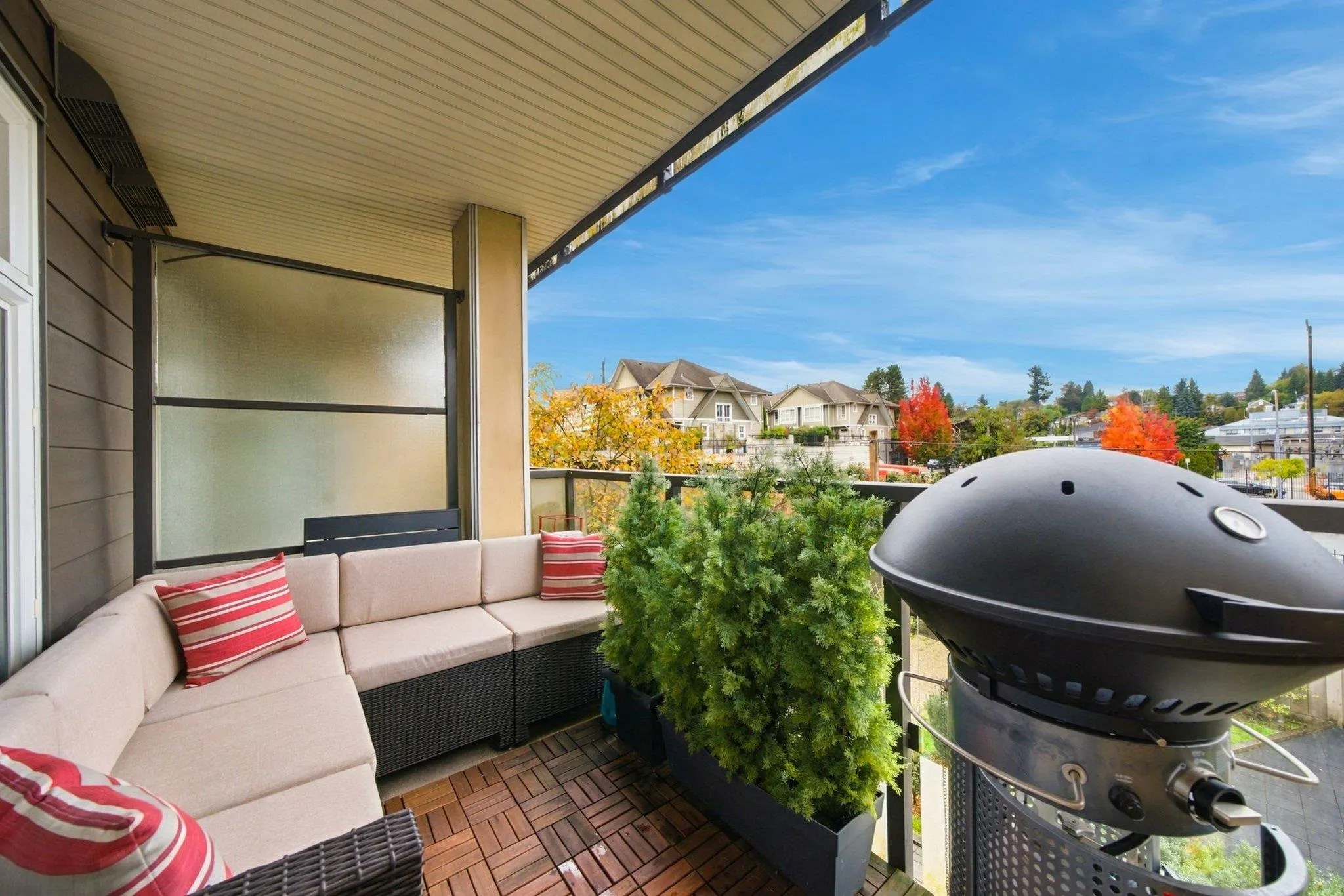 85 Eighth Avenue #208