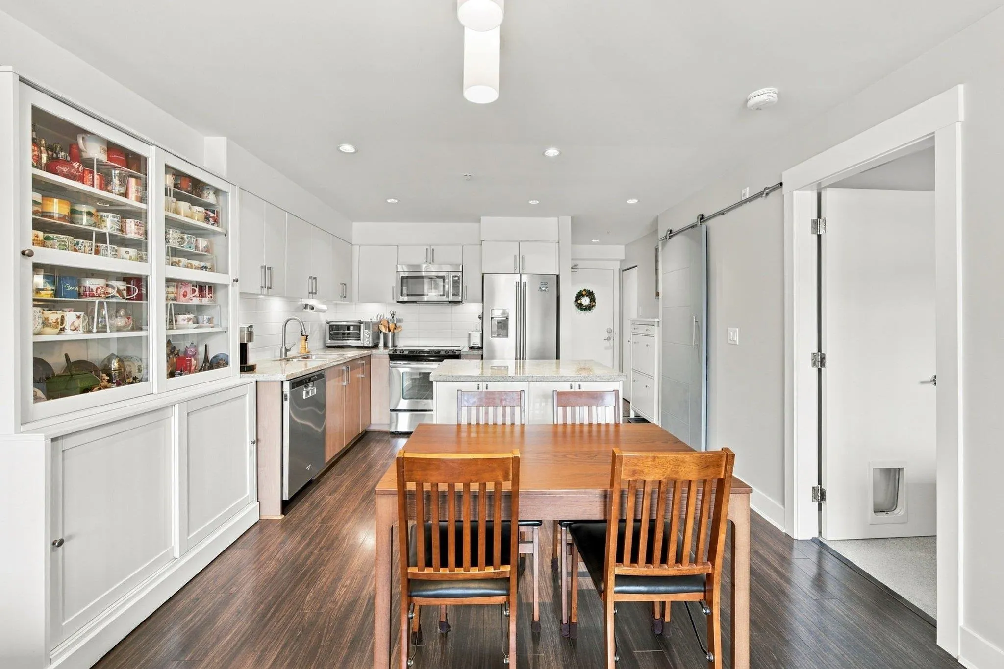 85 Eighth Avenue #208