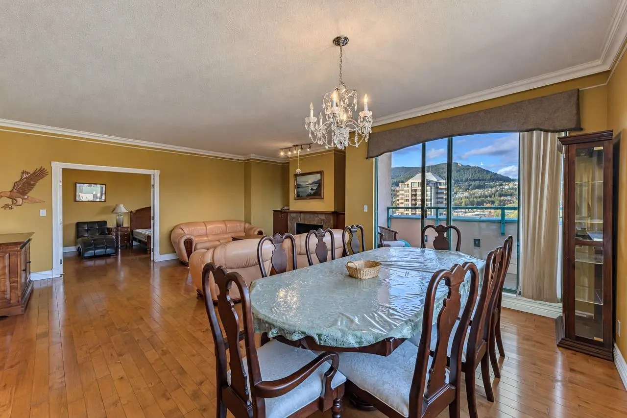 3071 Glen Drive #2102