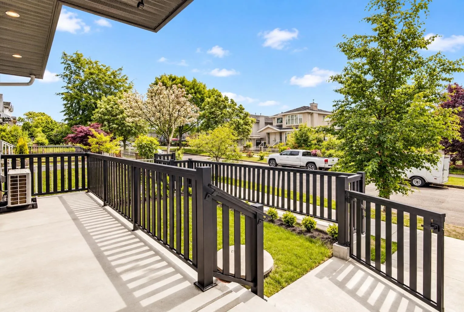 2741 E 7th Avenue #1