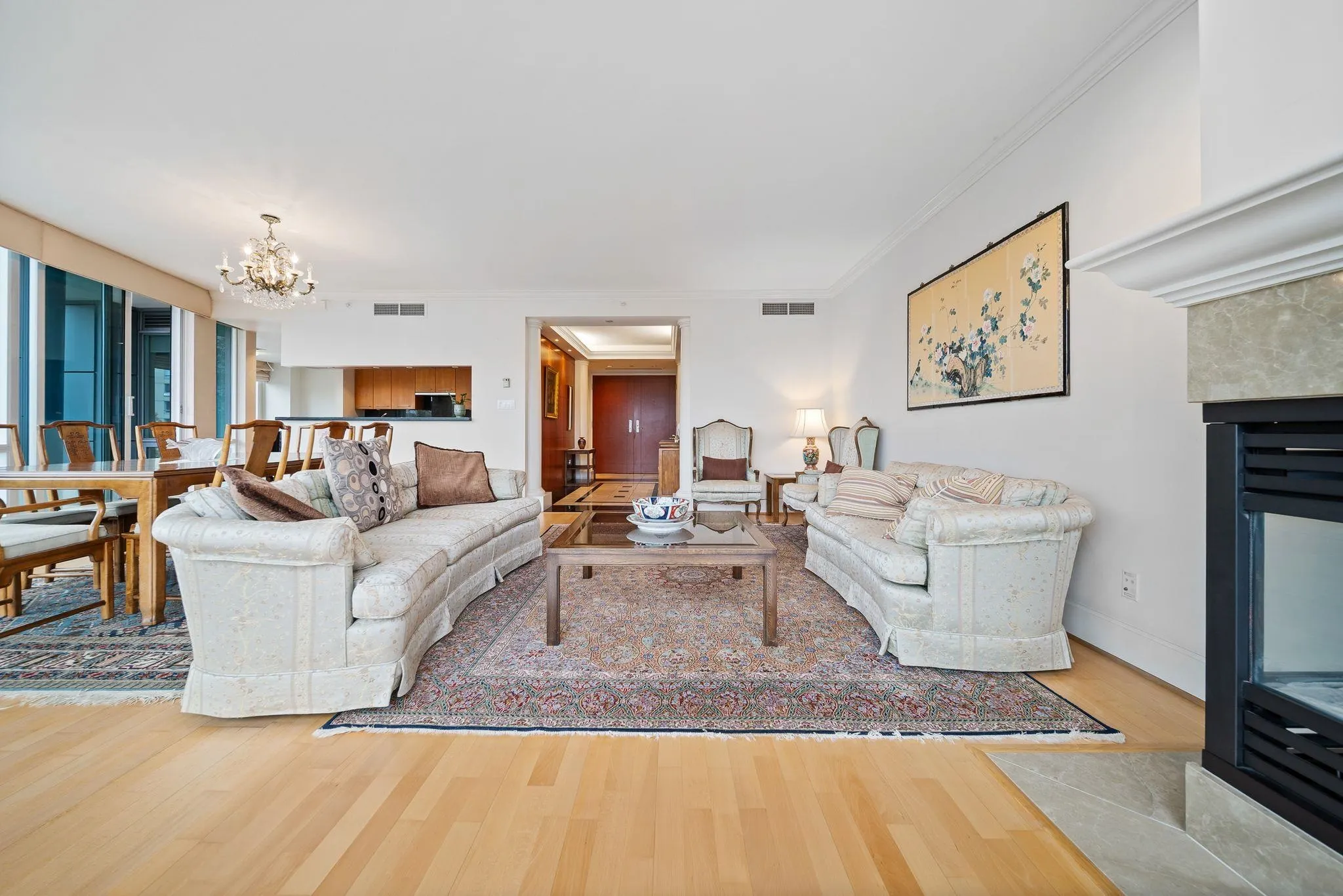 323 Jervis Street #402