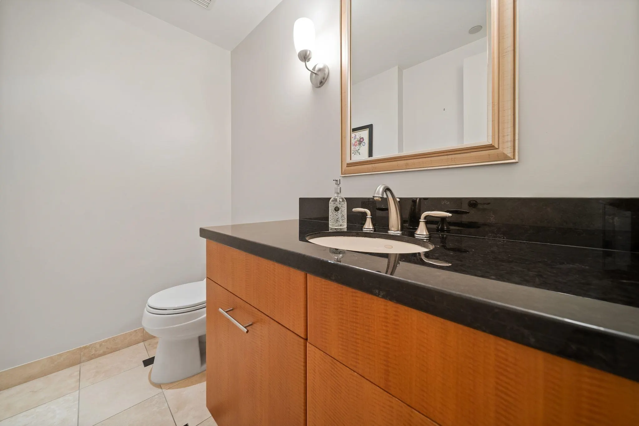 323 Jervis Street #402