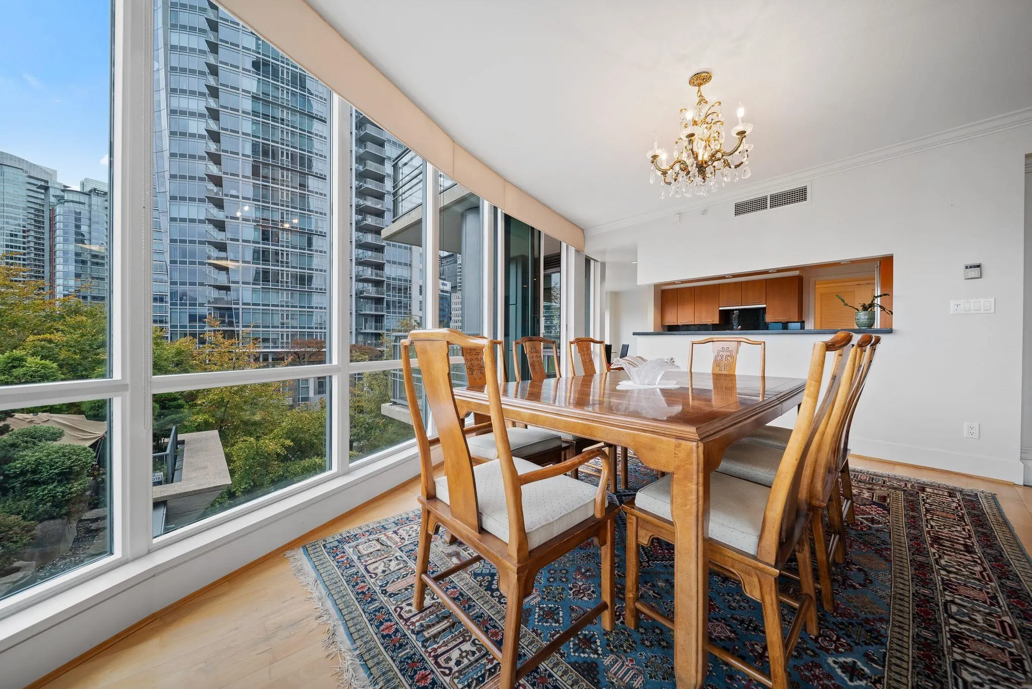 323 Jervis Street #402
