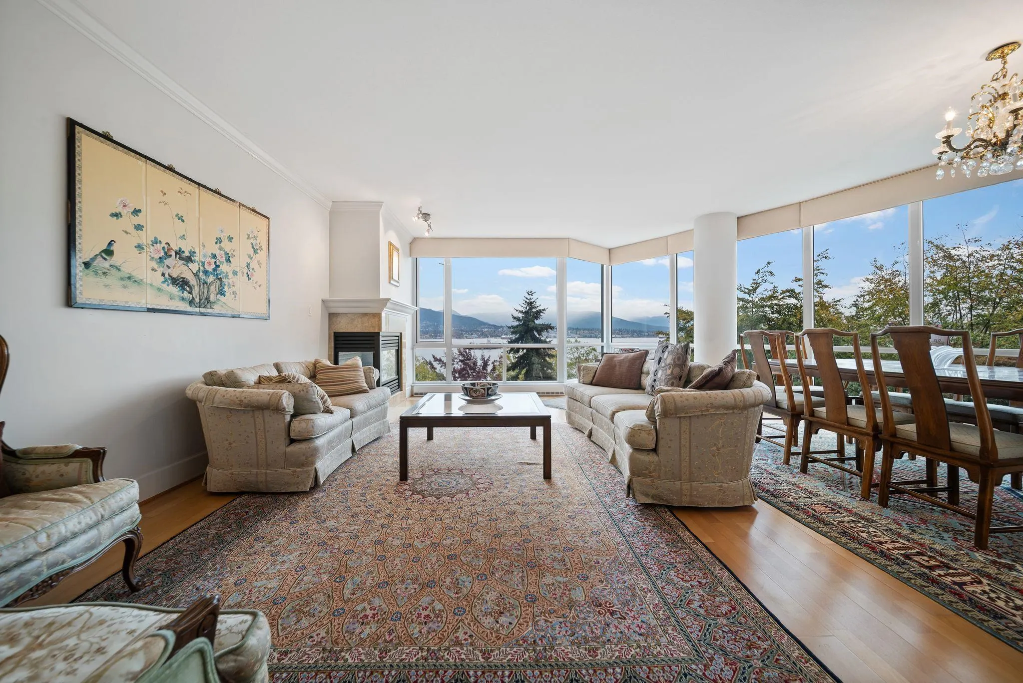 323 Jervis Street #402