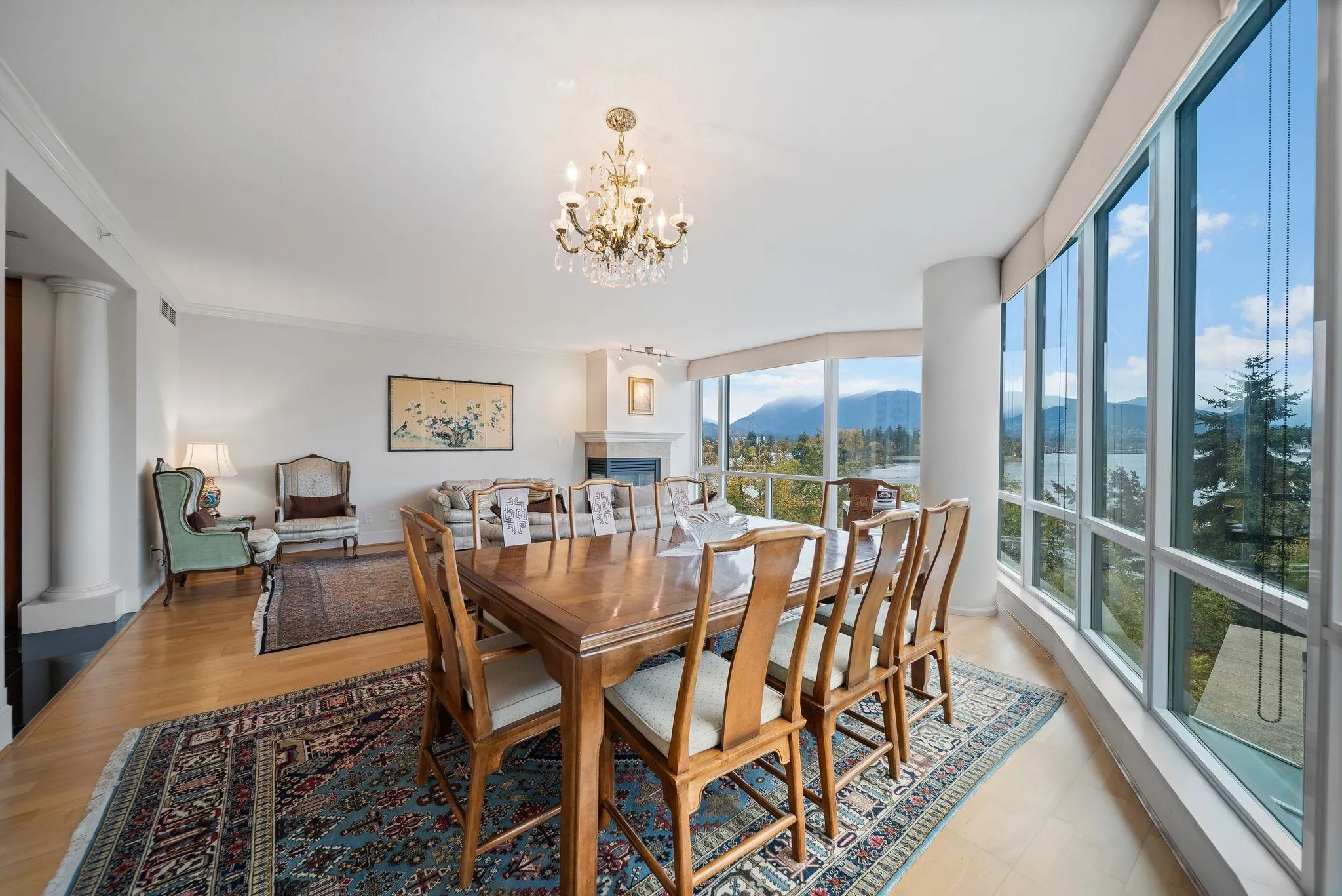 323 Jervis Street #402