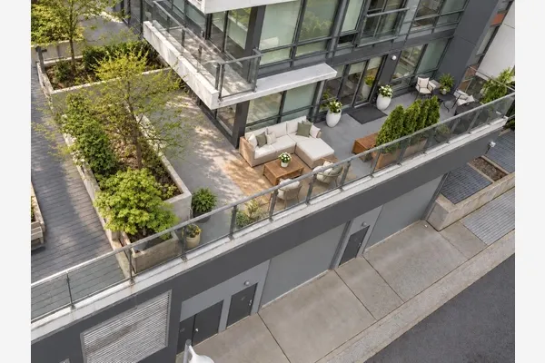 1788 Columbia Street #203