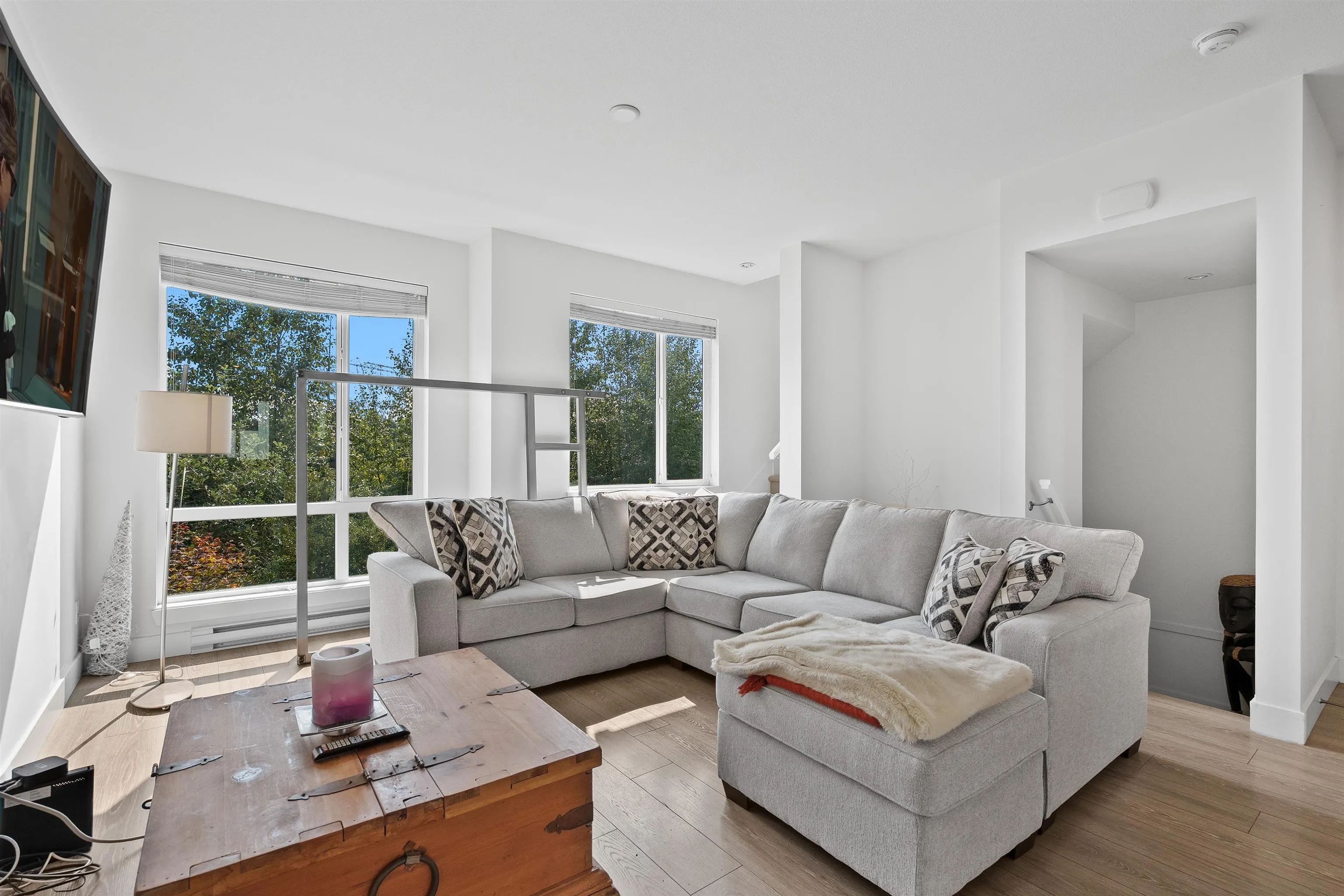16433 19th Avenue #8