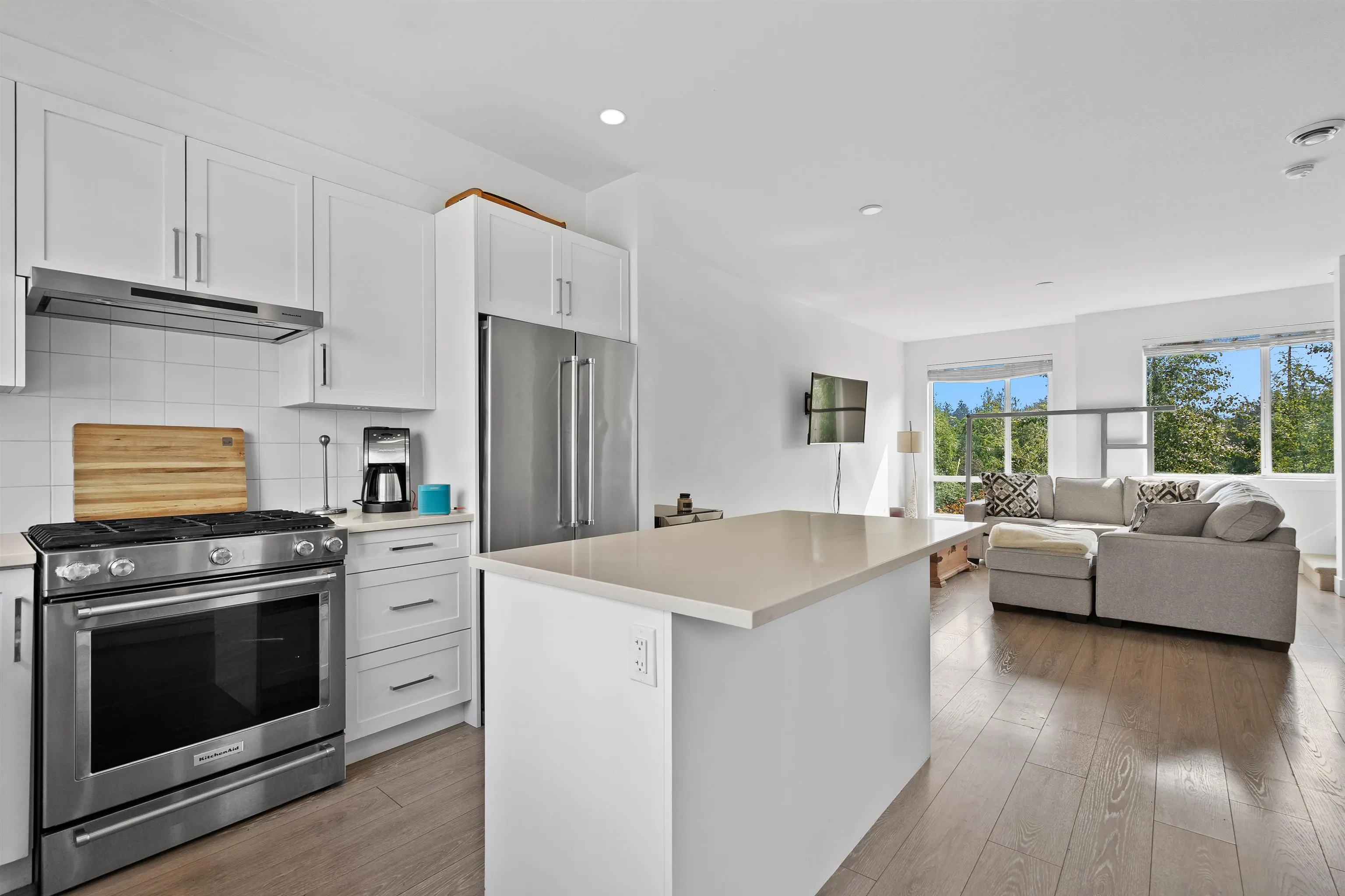 16433 19th Avenue #8