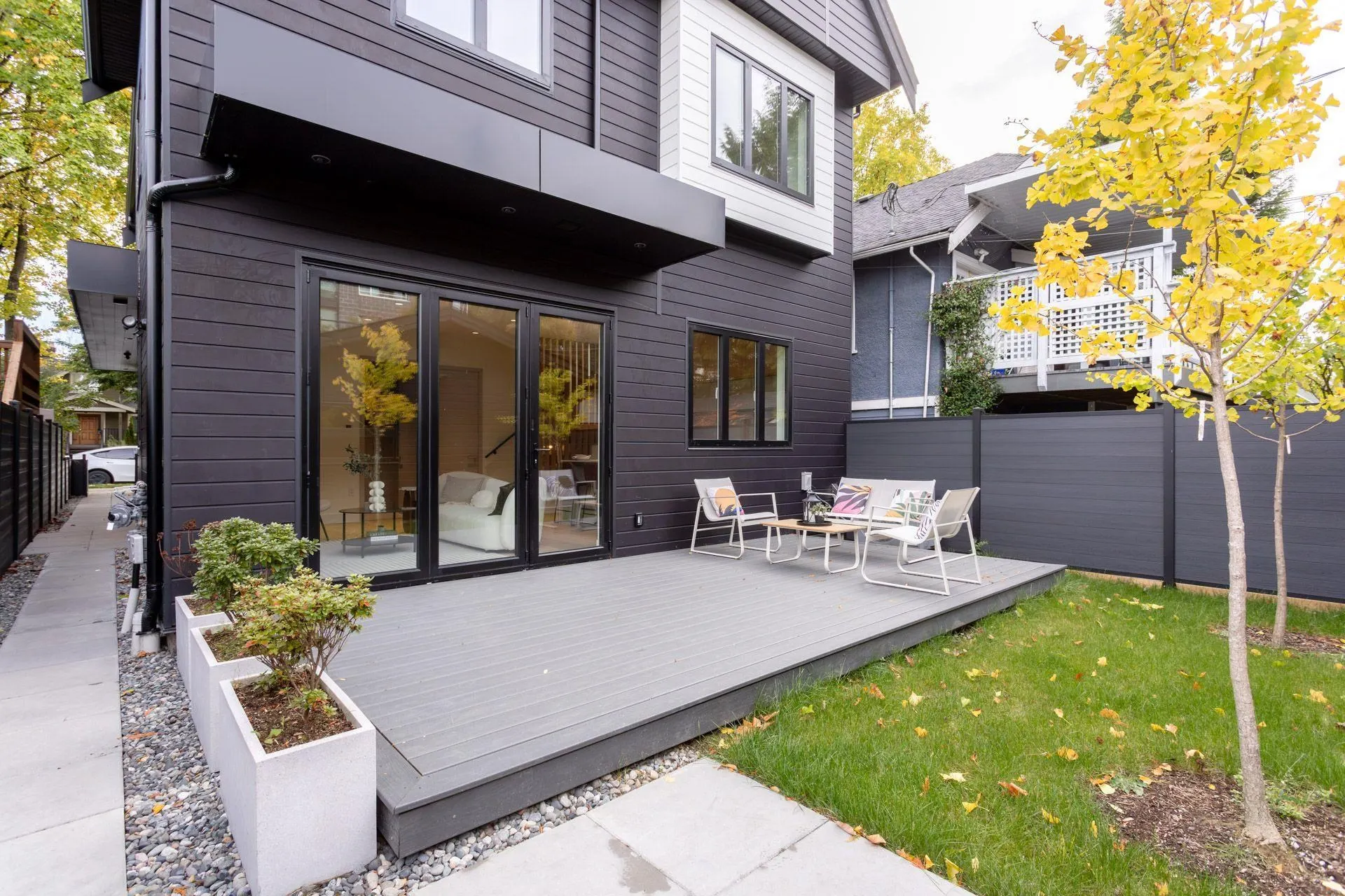 3315 W 10th Avenue #2