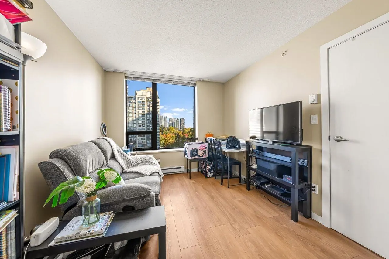 4118 Dawson Street #906