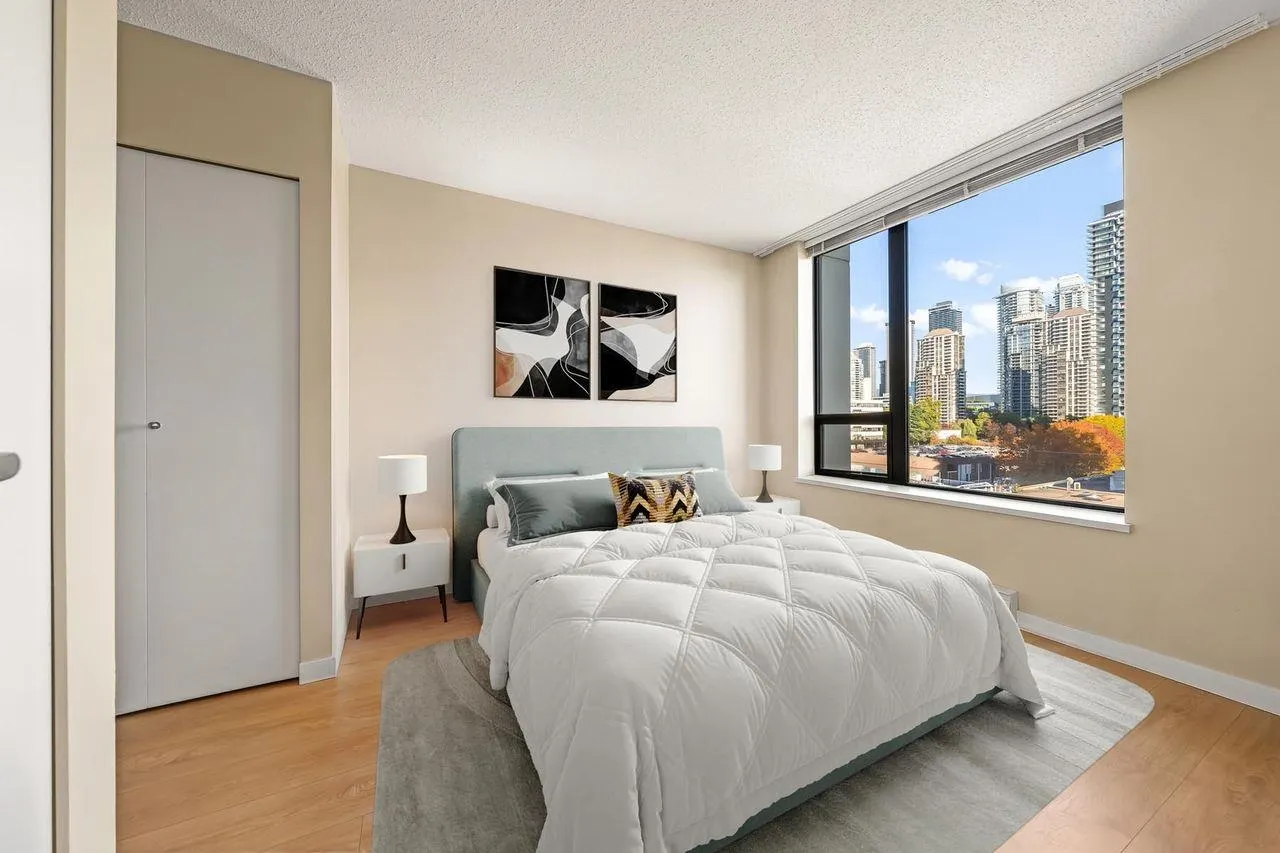 4118 Dawson Street #906