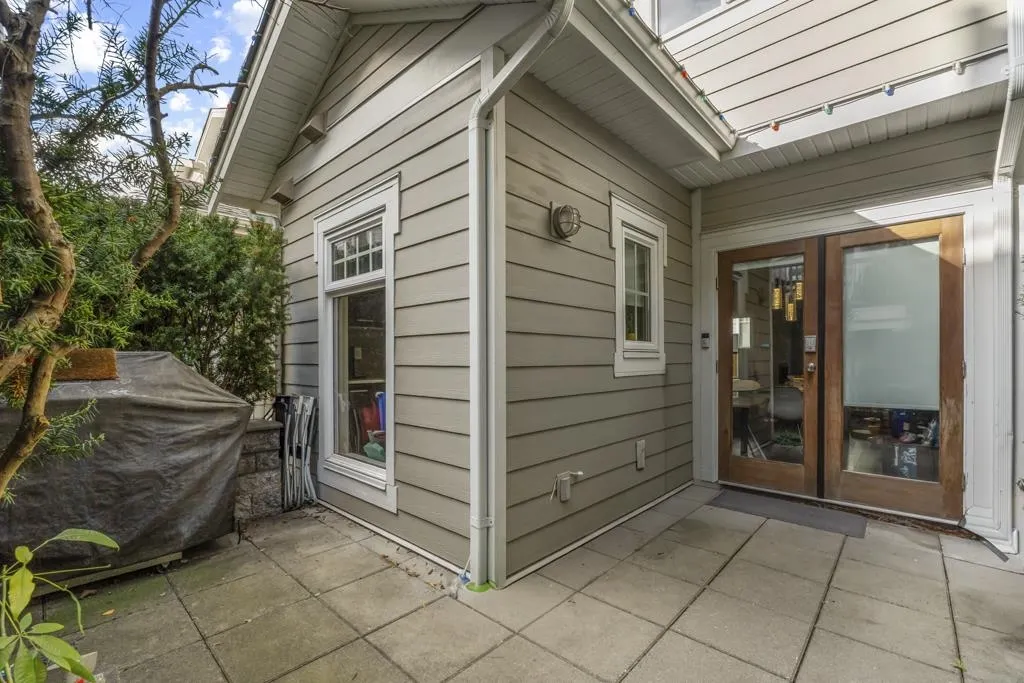 7198 Barnet Road #18