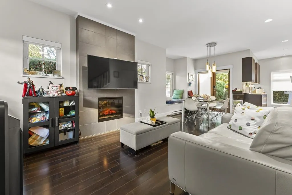 7198 Barnet Road #18