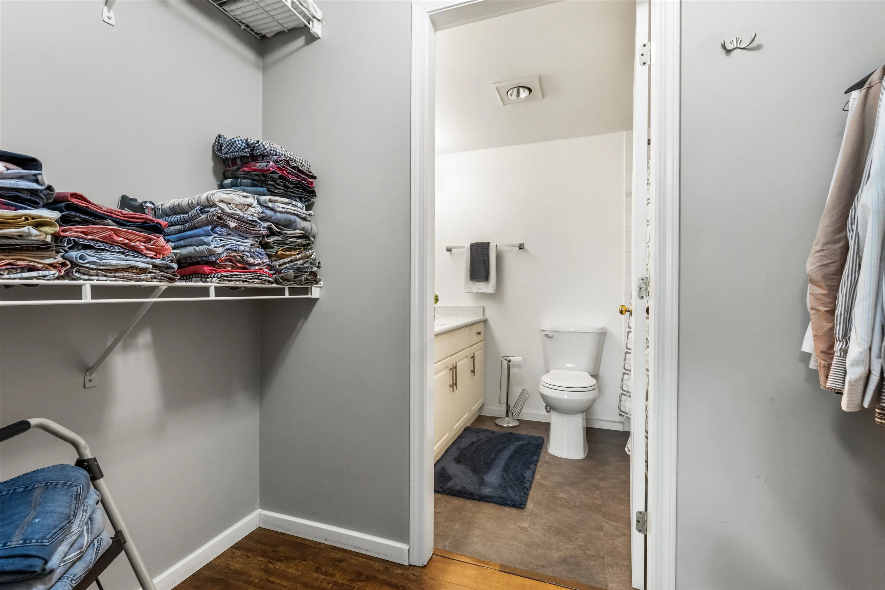 33728 King Road #307