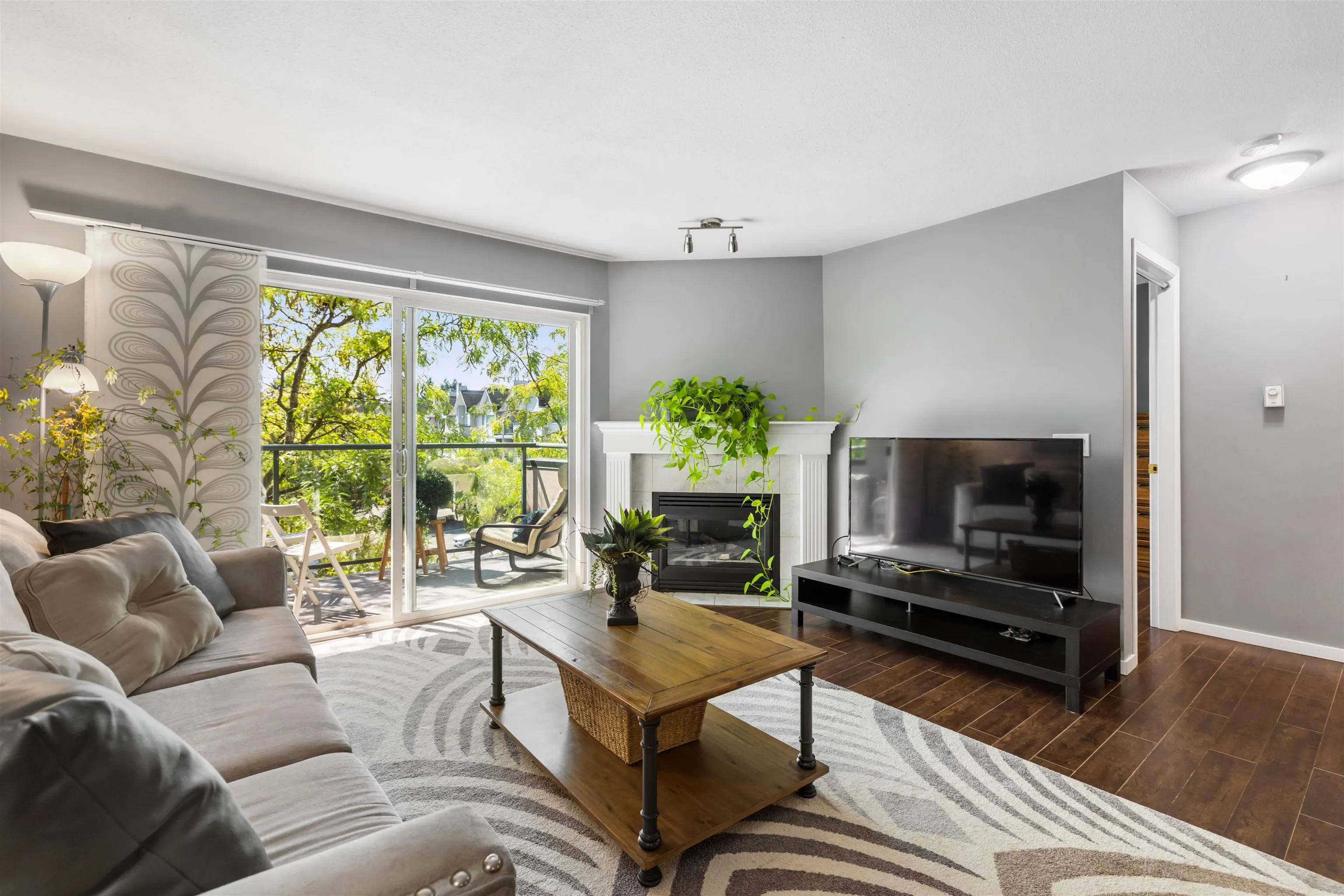 33728 King Road #307