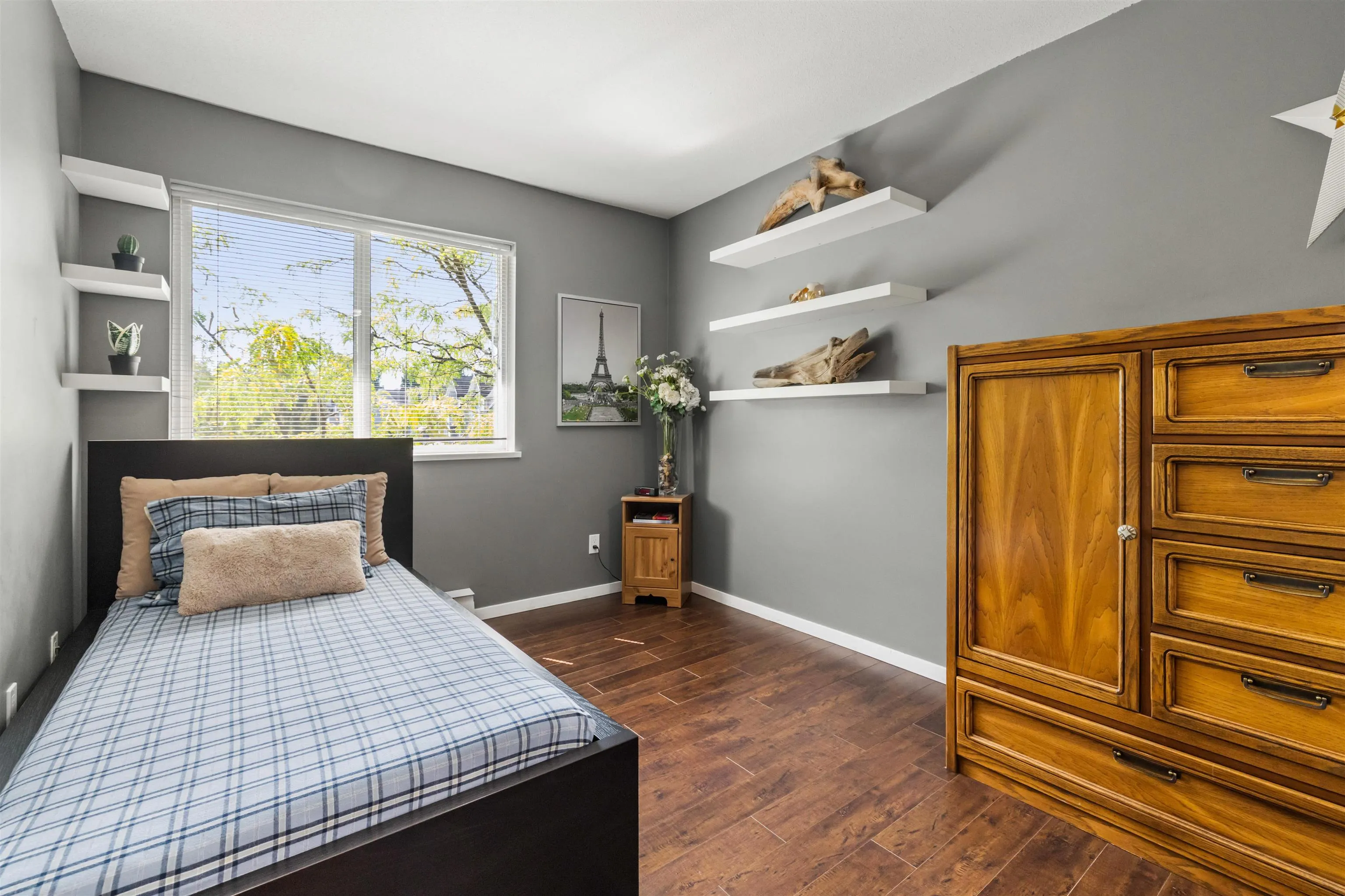 33728 King Road #307