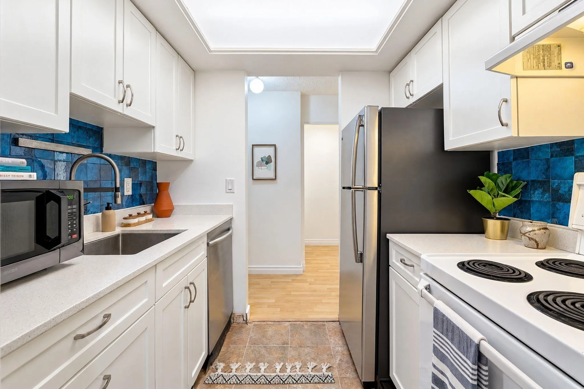 1420 E 7th Avenue #102
