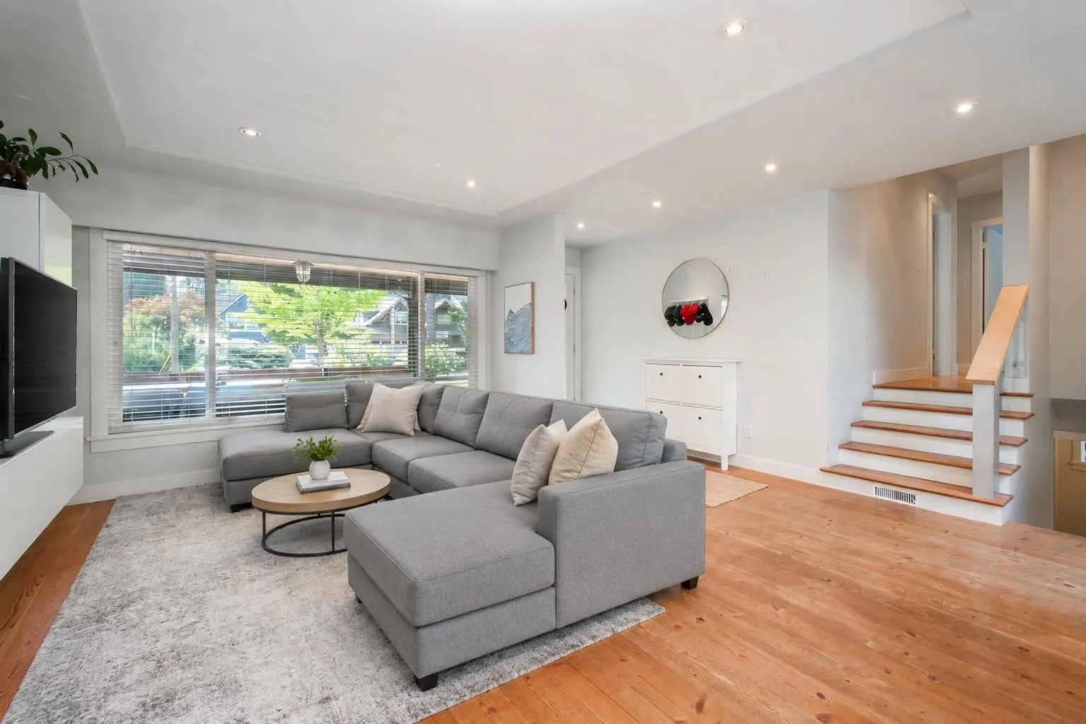 1218 W 22nd Street