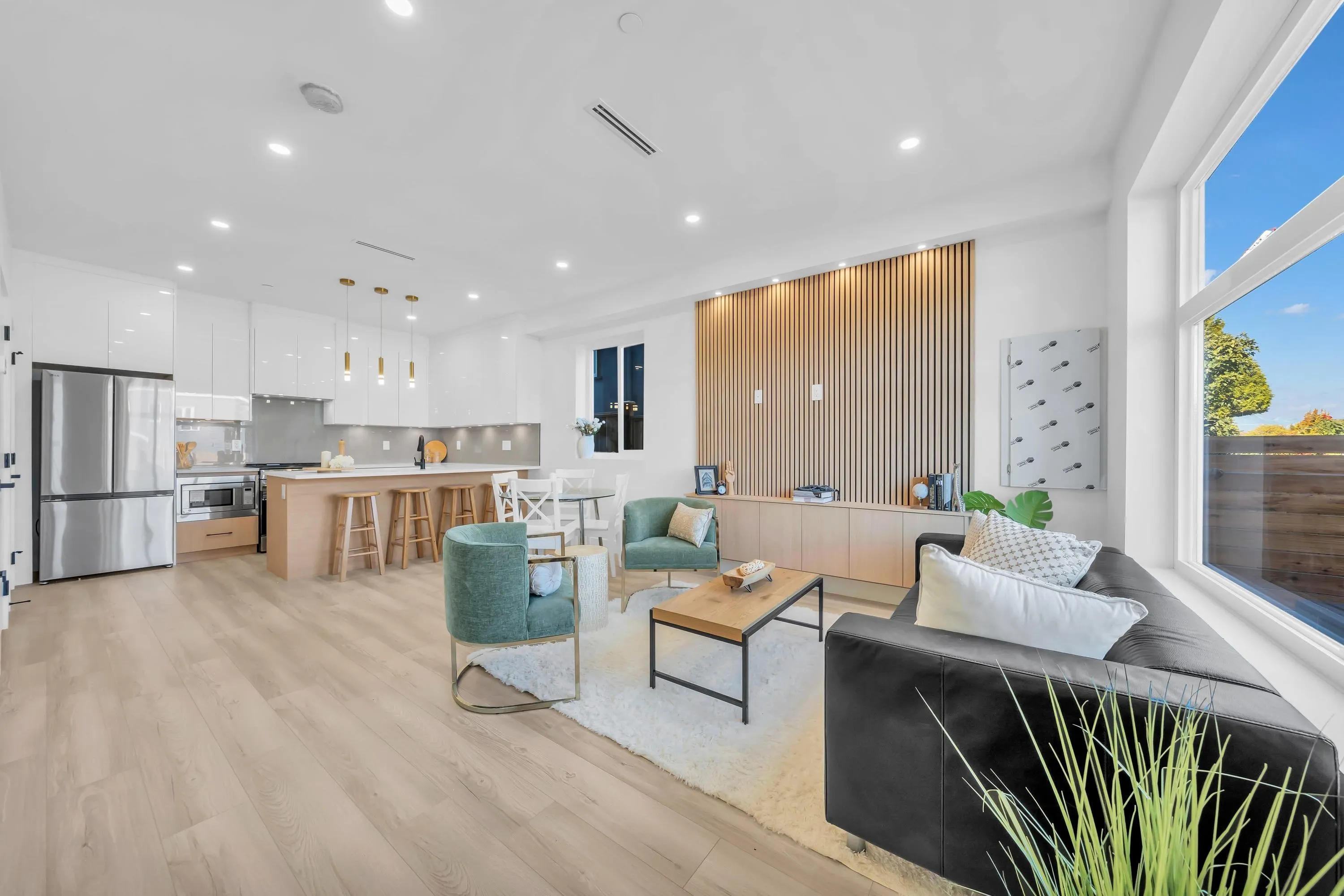 4587 Knight Street #1