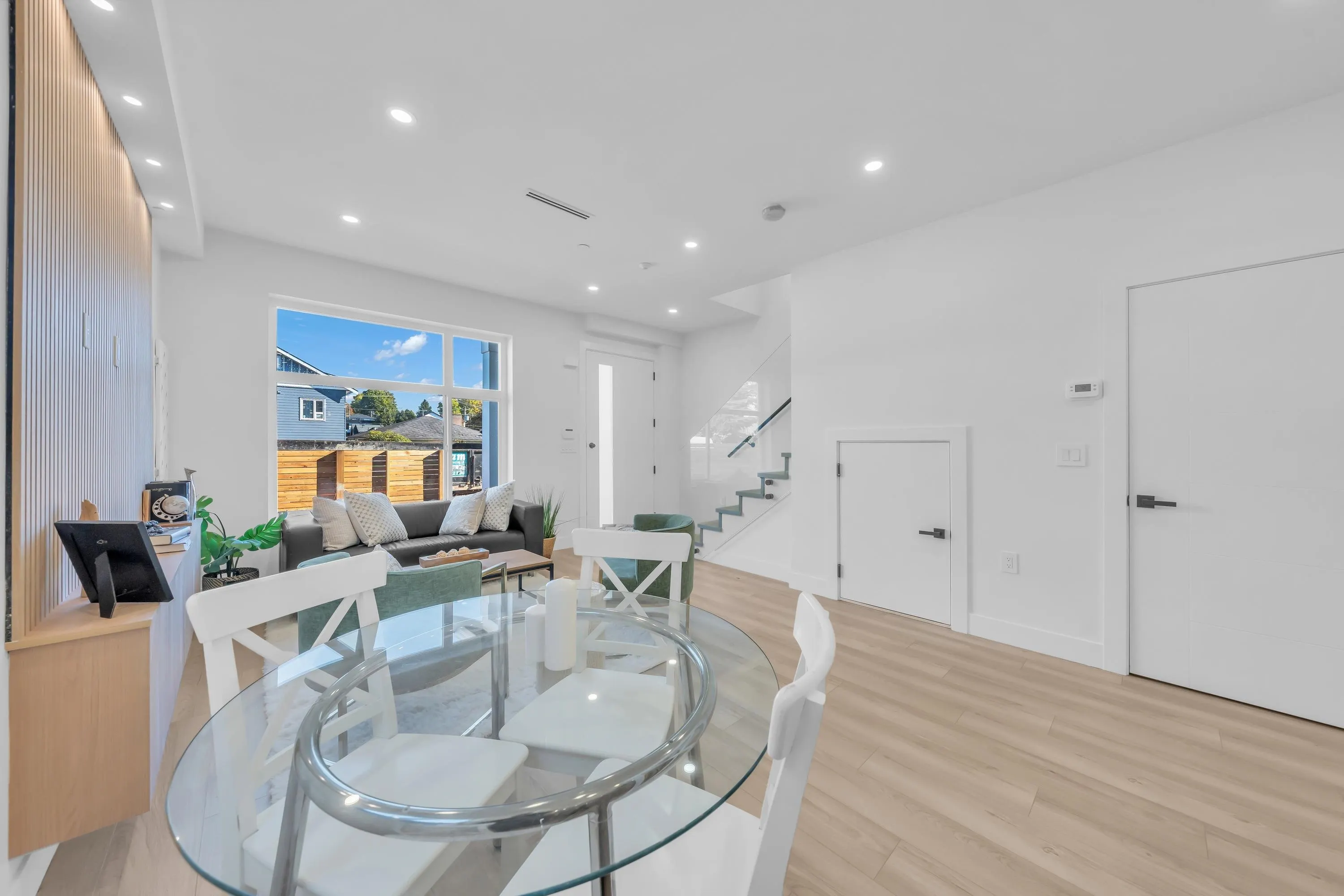 4587 Knight Street #1