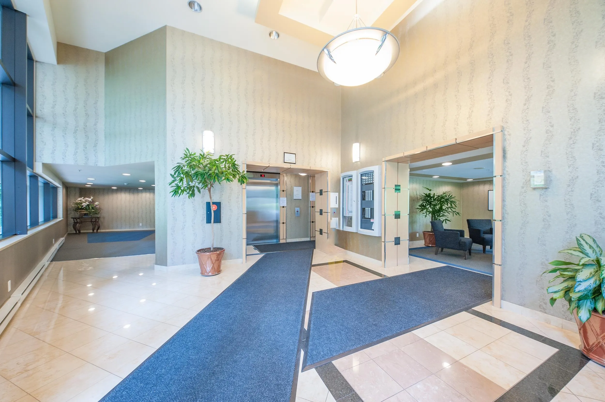 1367 Alberni Street #910