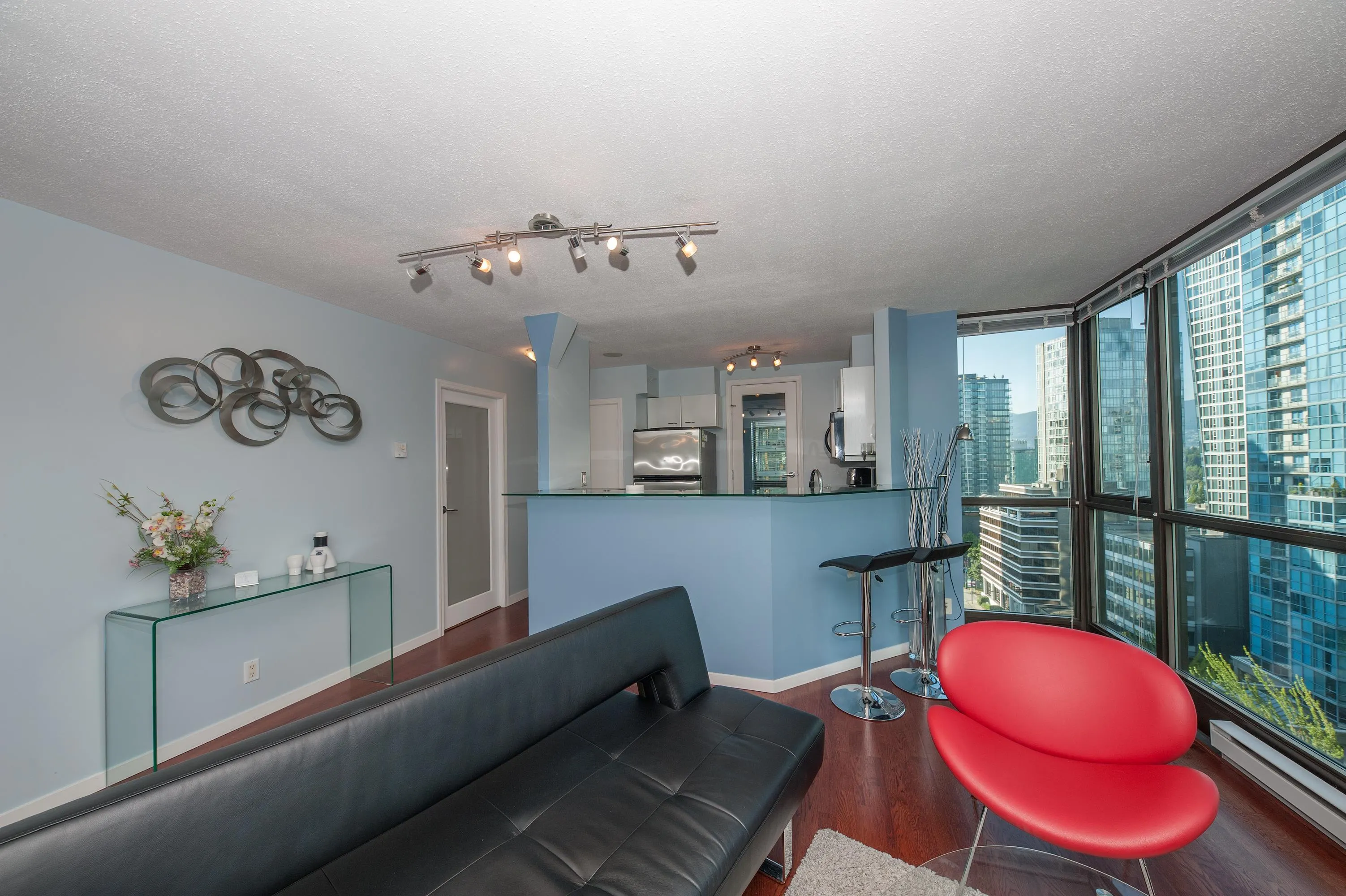 1367 Alberni Street #910